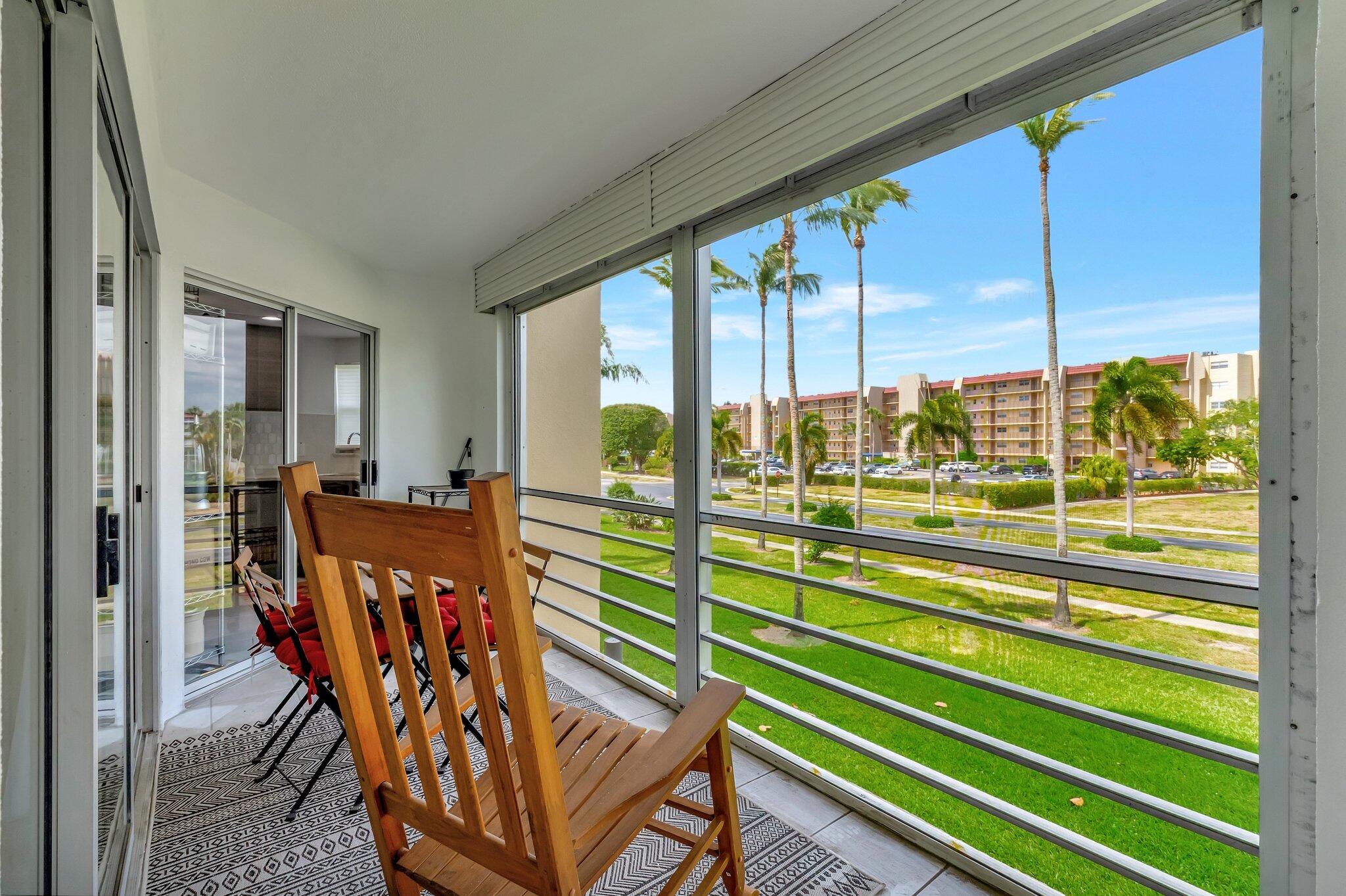 3590 Via Poinciana 205 205