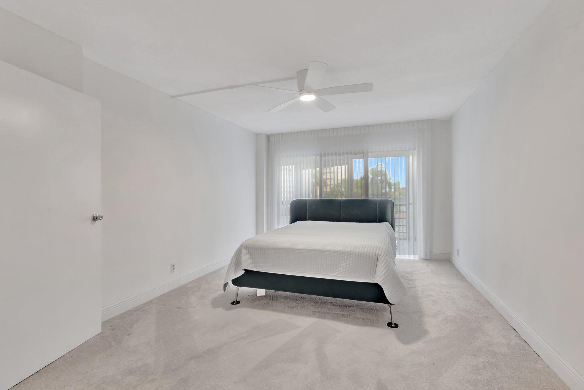 3590 Via Poinciana 205 205