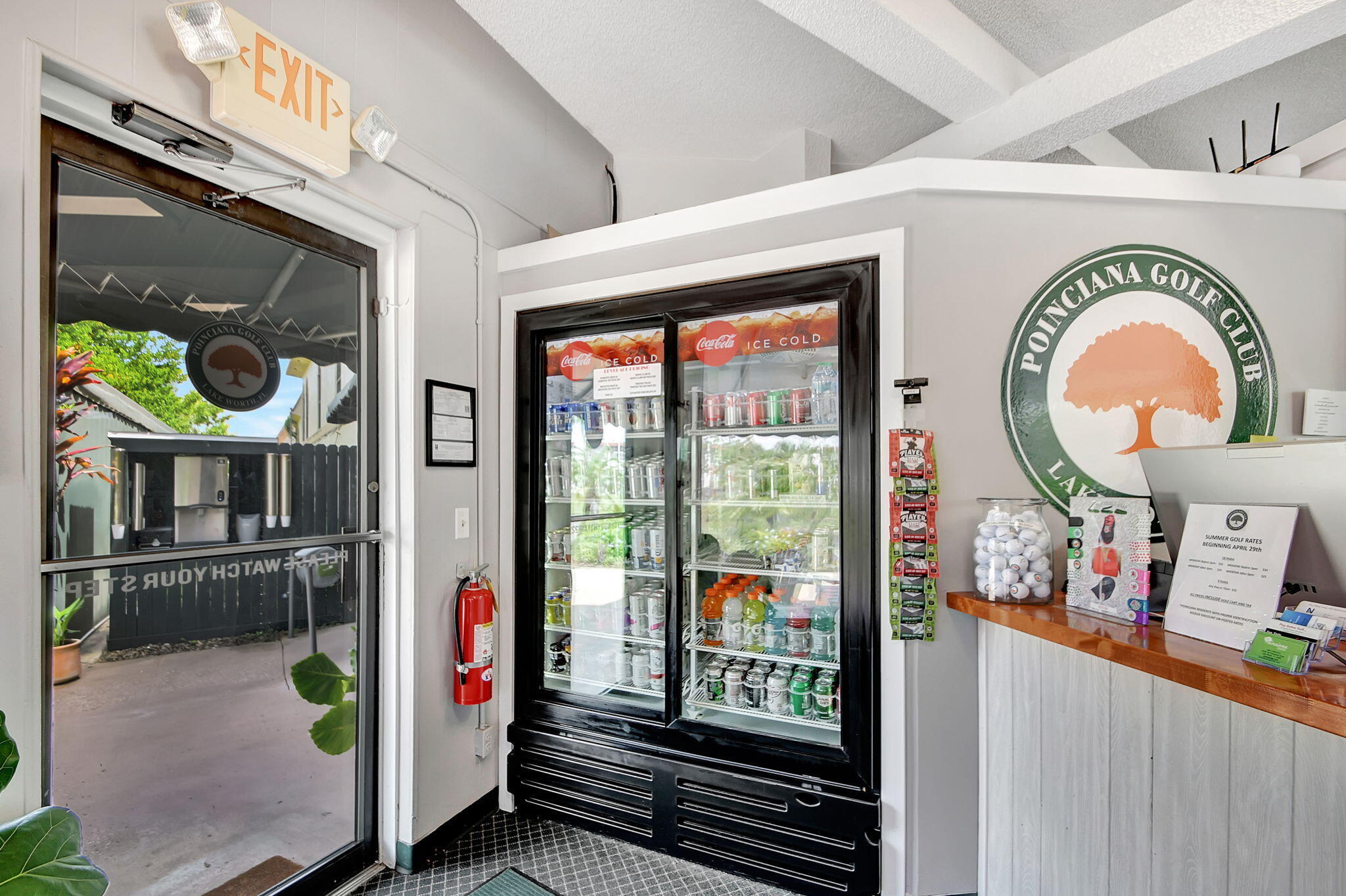 3590 Via Poinciana 205 205