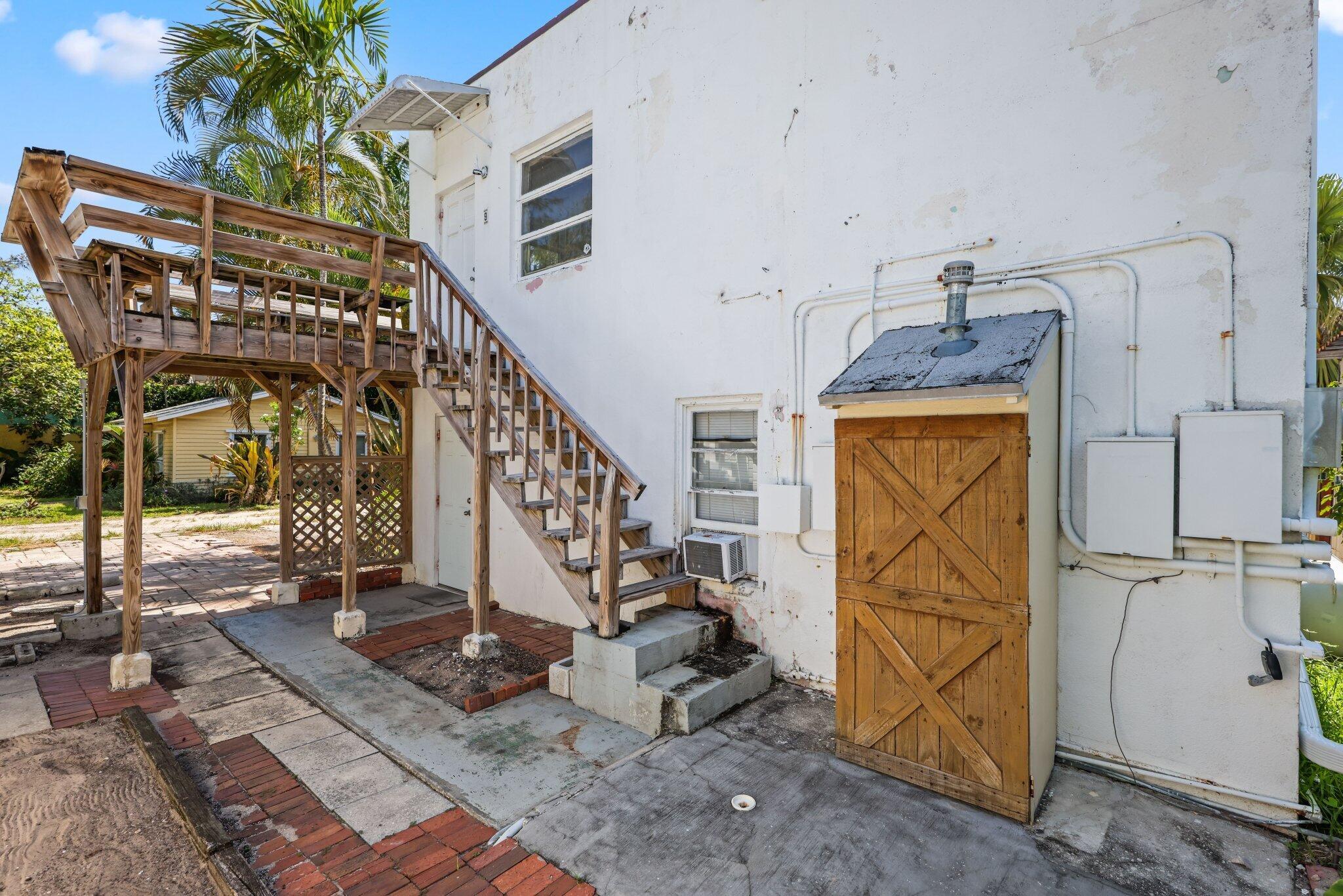 4621 N Ocean Boulevard