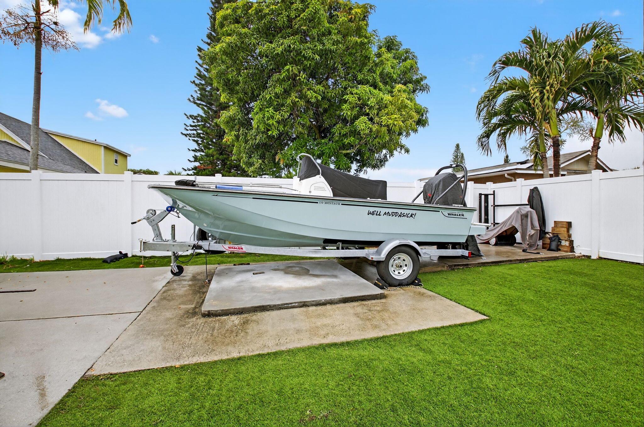 9286 Longmeadow Circle