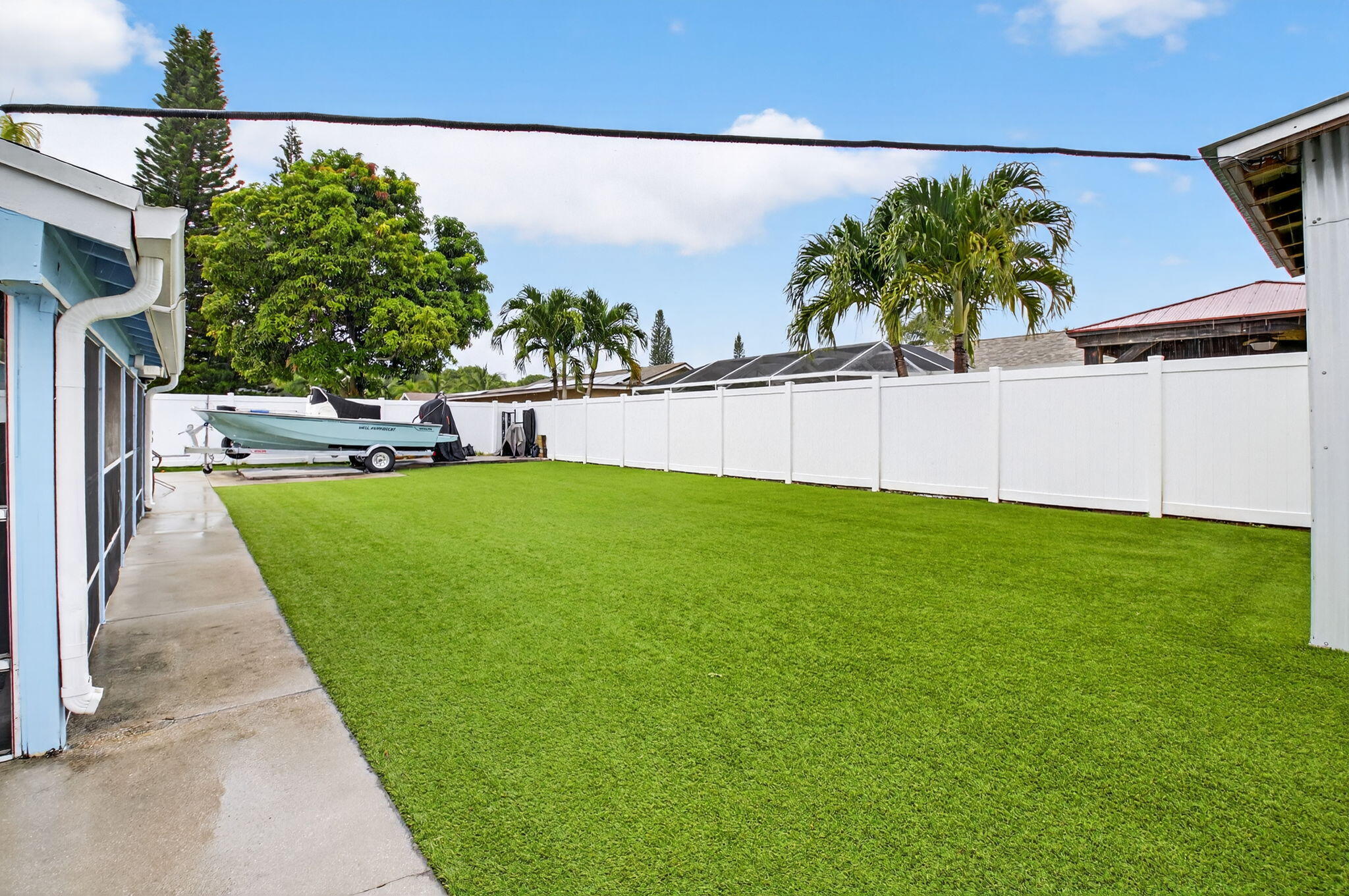 9286 Longmeadow Circle