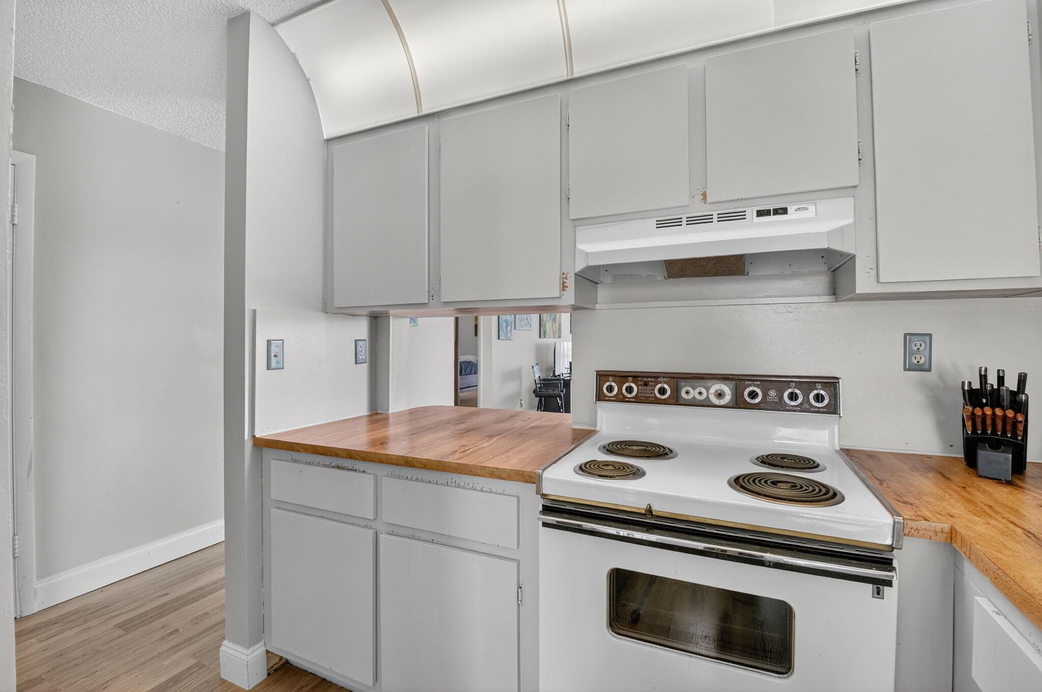 13212 Lucinda Palm Court D