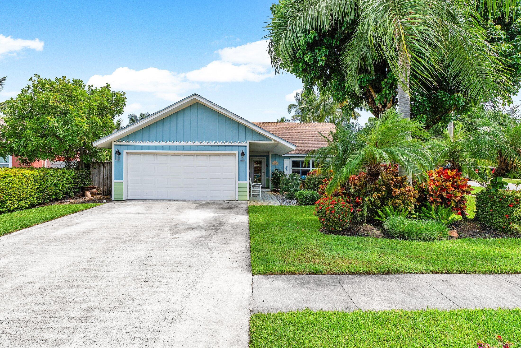 801 SW 1st Court