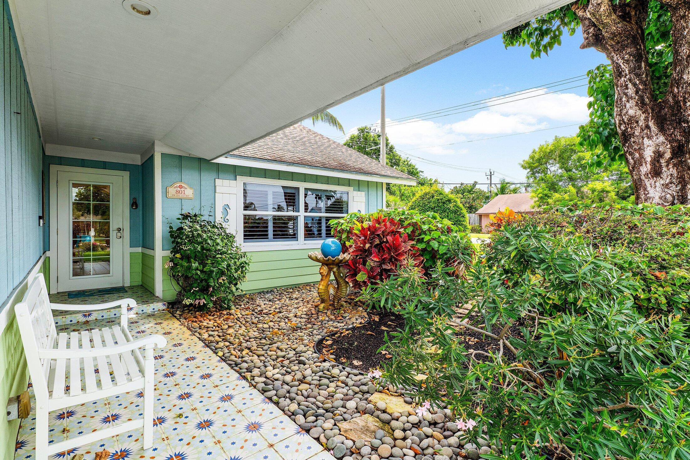 801 SW 1st Court