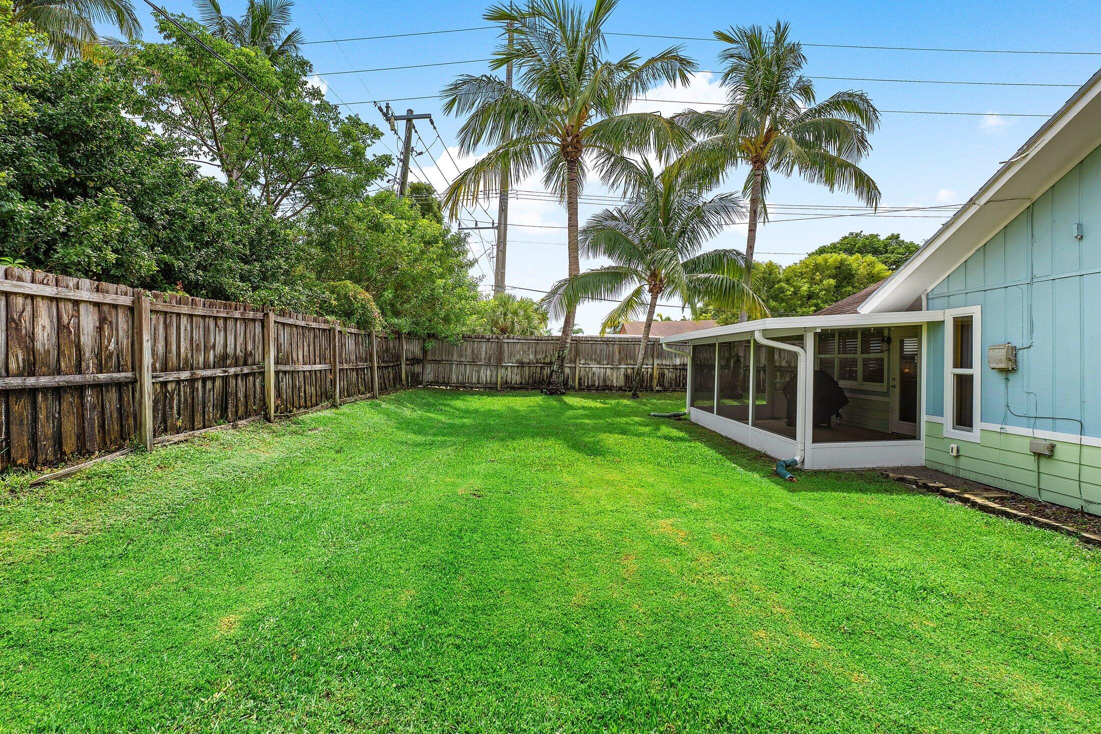 801 SW 1st Court