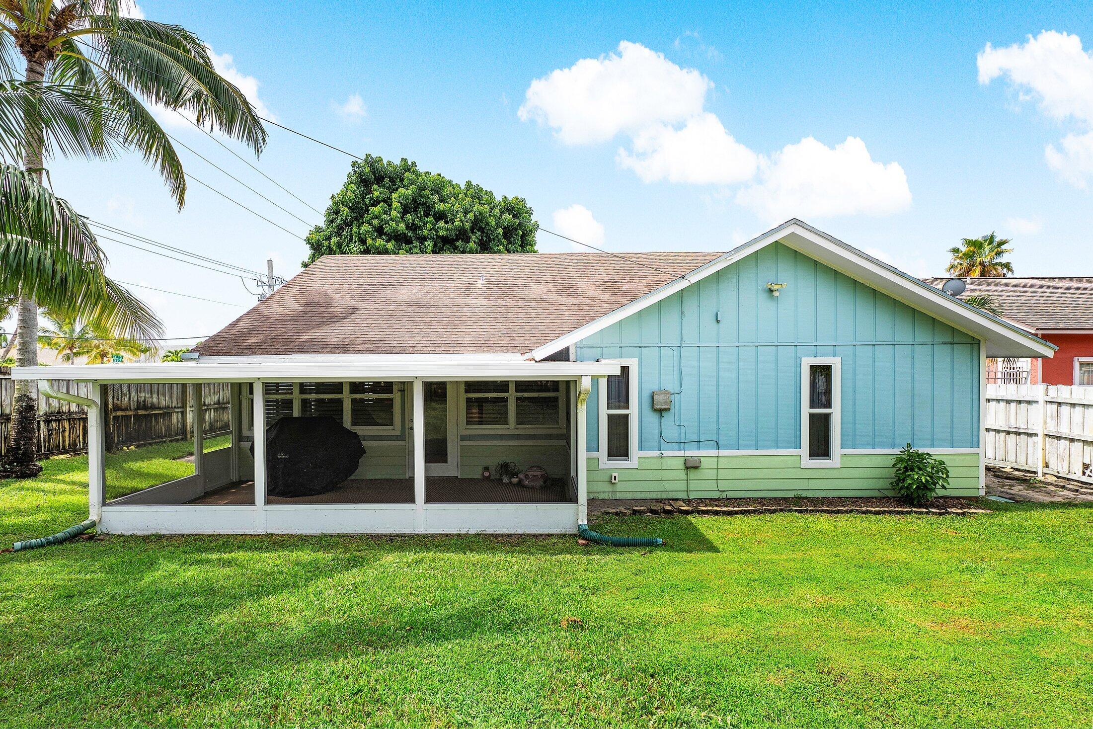 801 SW 1st Court