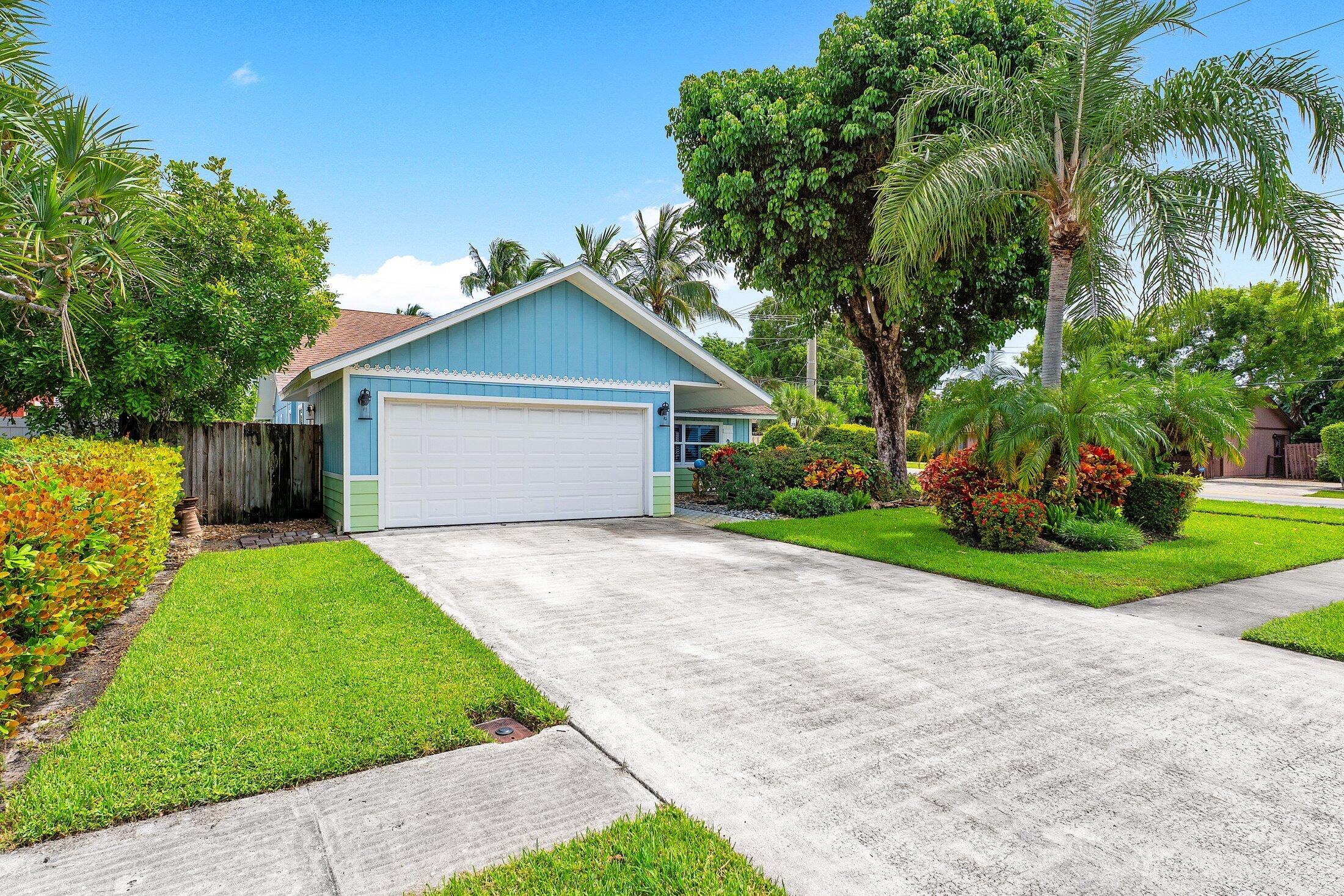 801 SW 1st Court