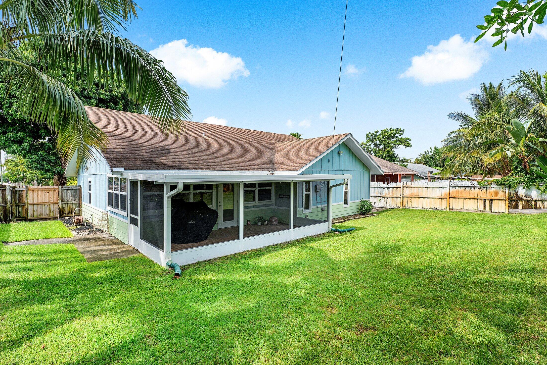 801 SW 1st Court