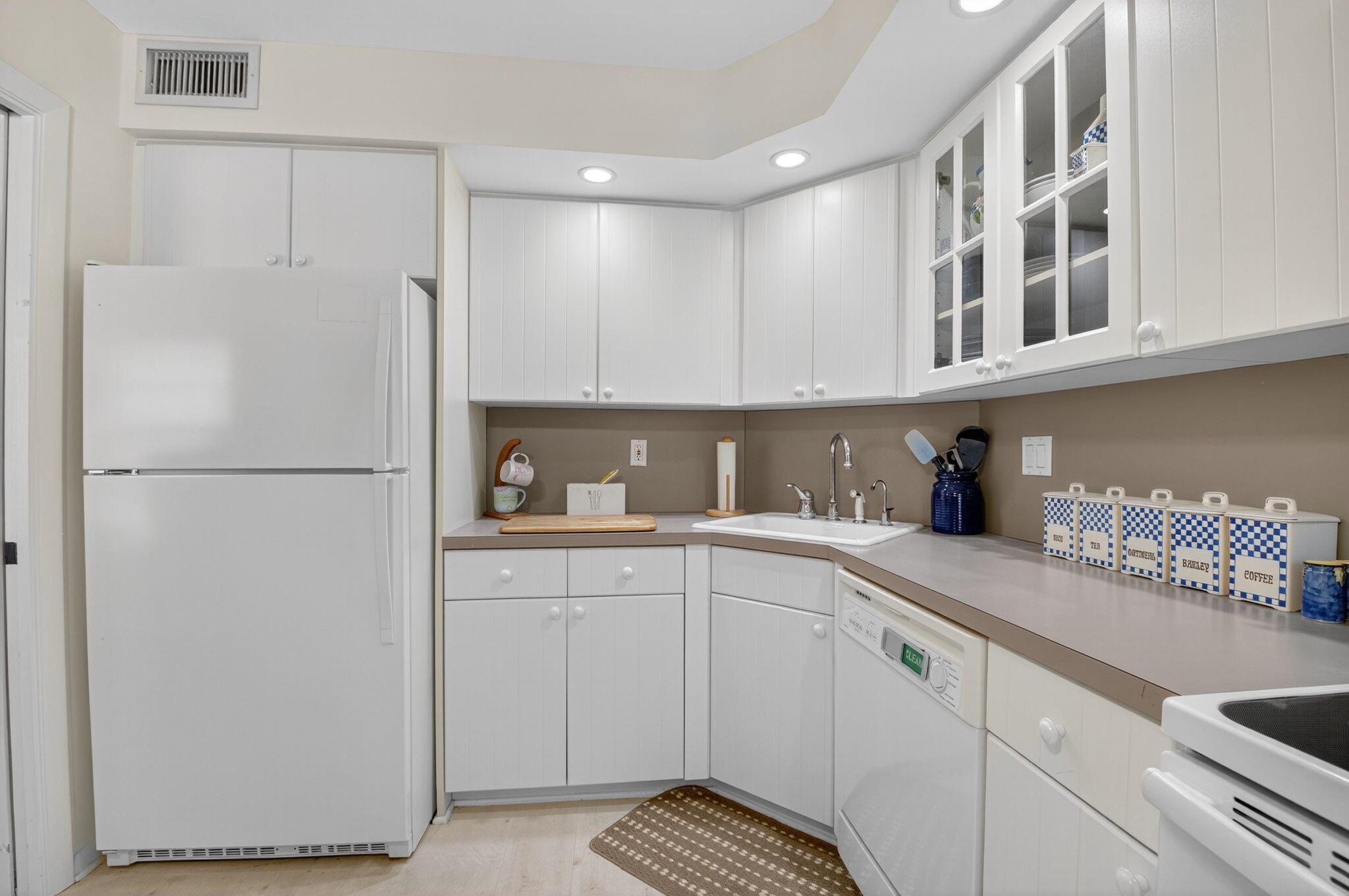 1 Harbourside Drive 4205