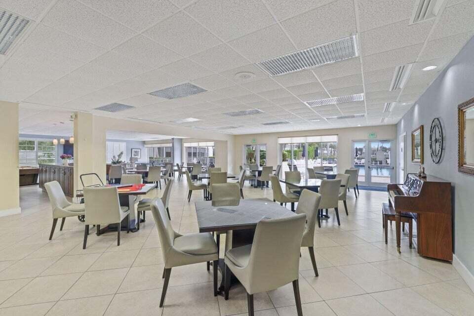 1 Harbourside Drive 4205