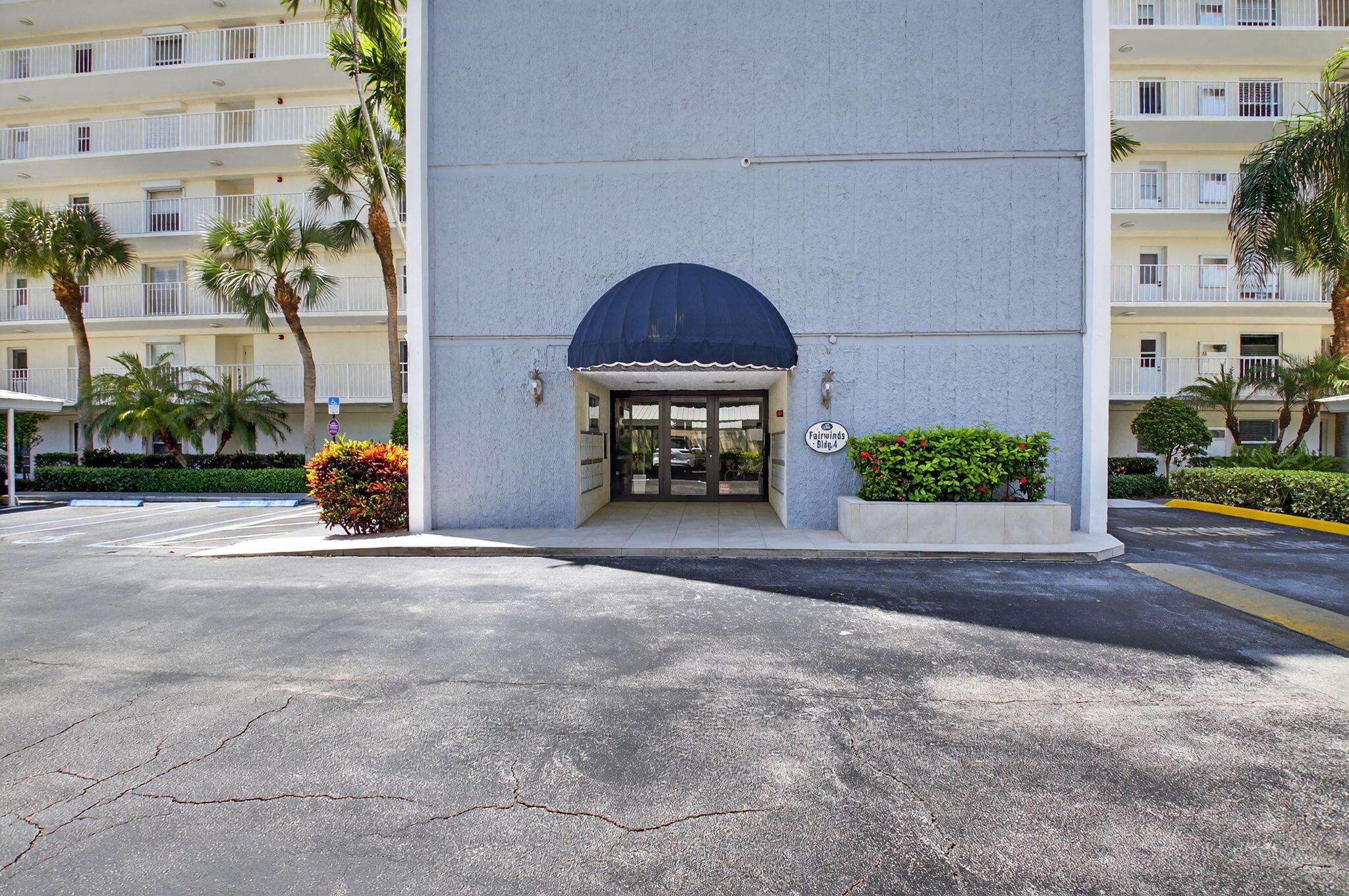 1 Harbourside Drive 4205