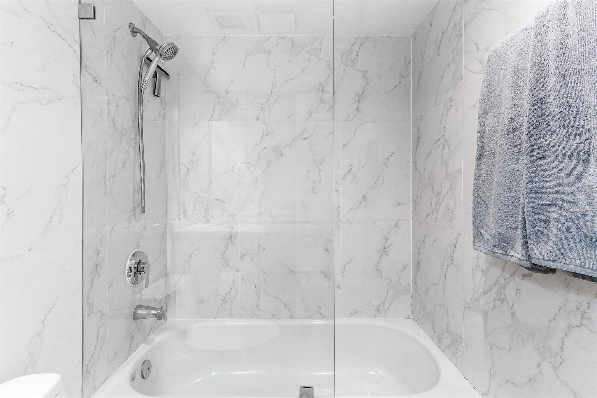 3301 S Ocean Boulevard 105