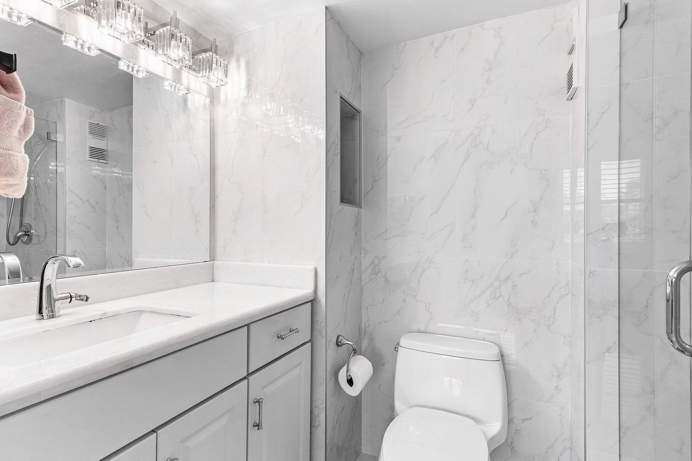 3301 S Ocean Boulevard 105