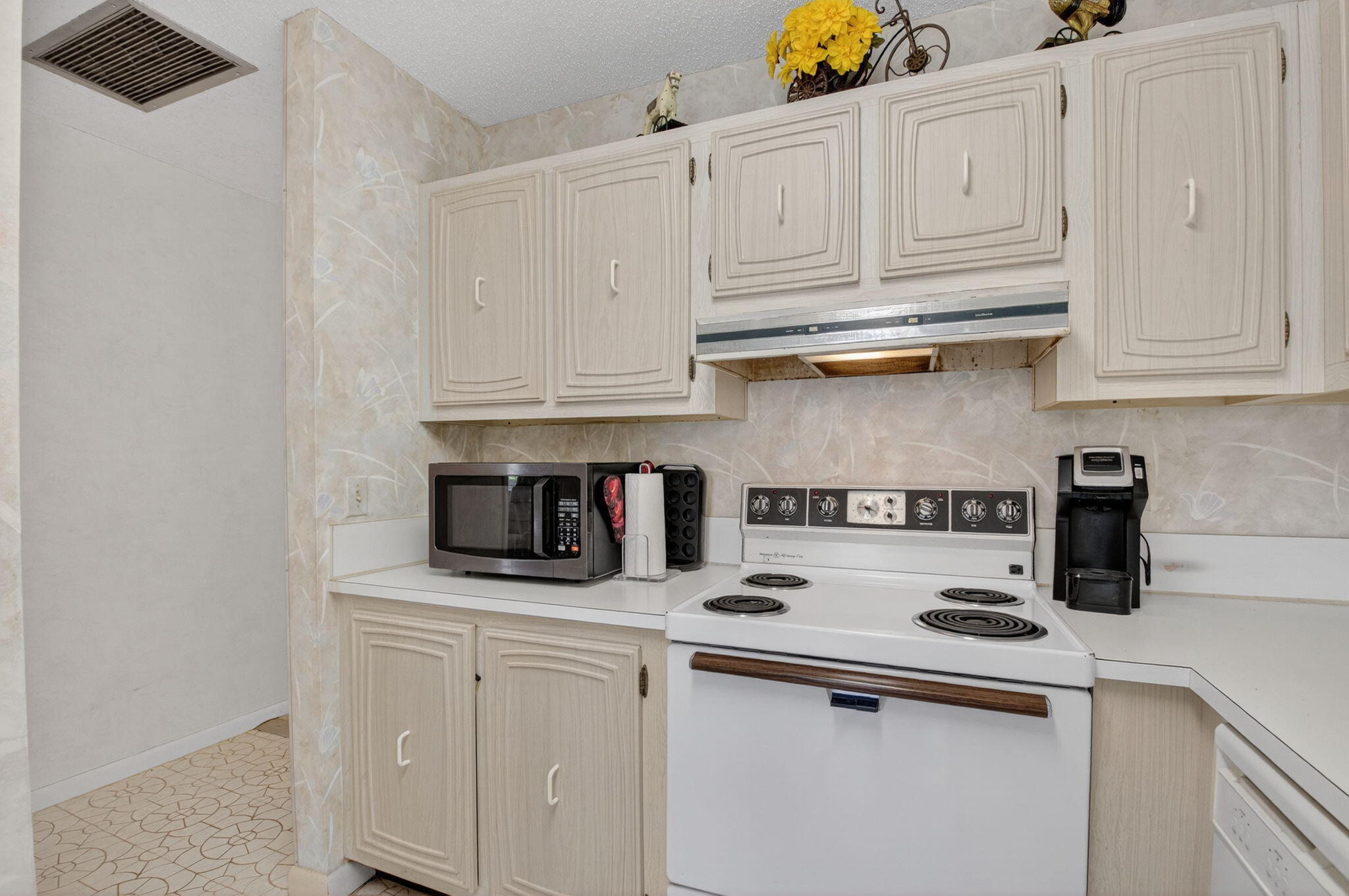 13761 Flora Place A