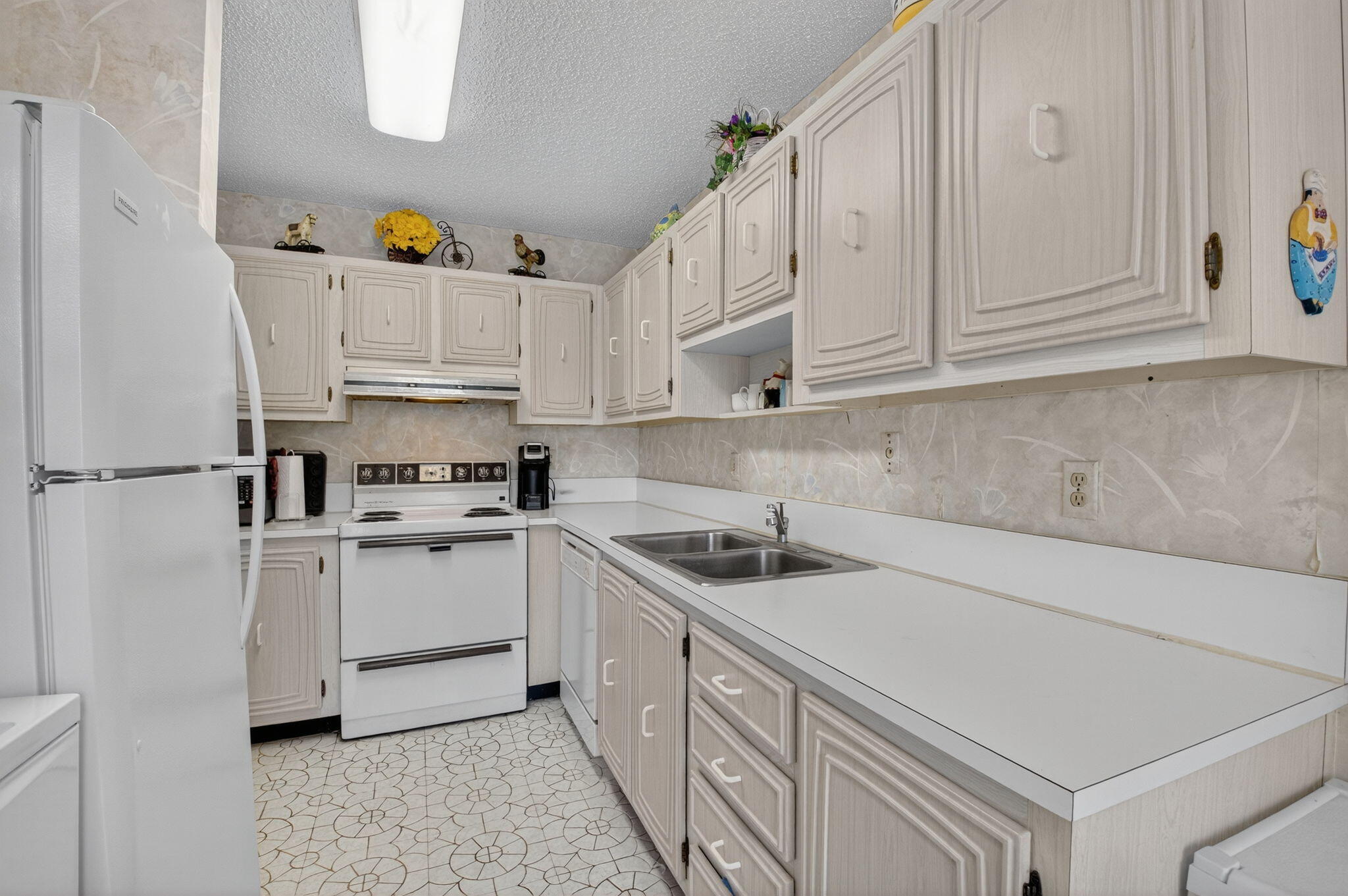 13761 Flora Place A