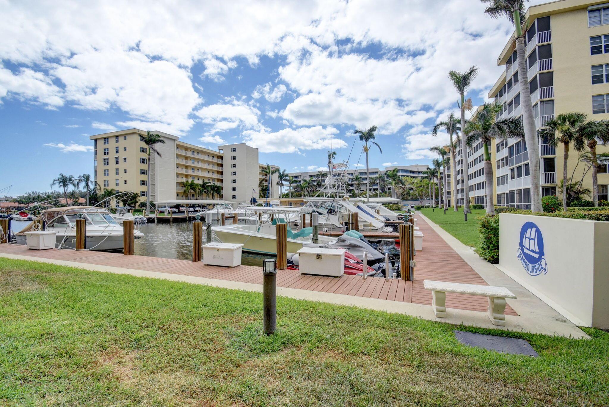 1 Harbourside Drive 4402