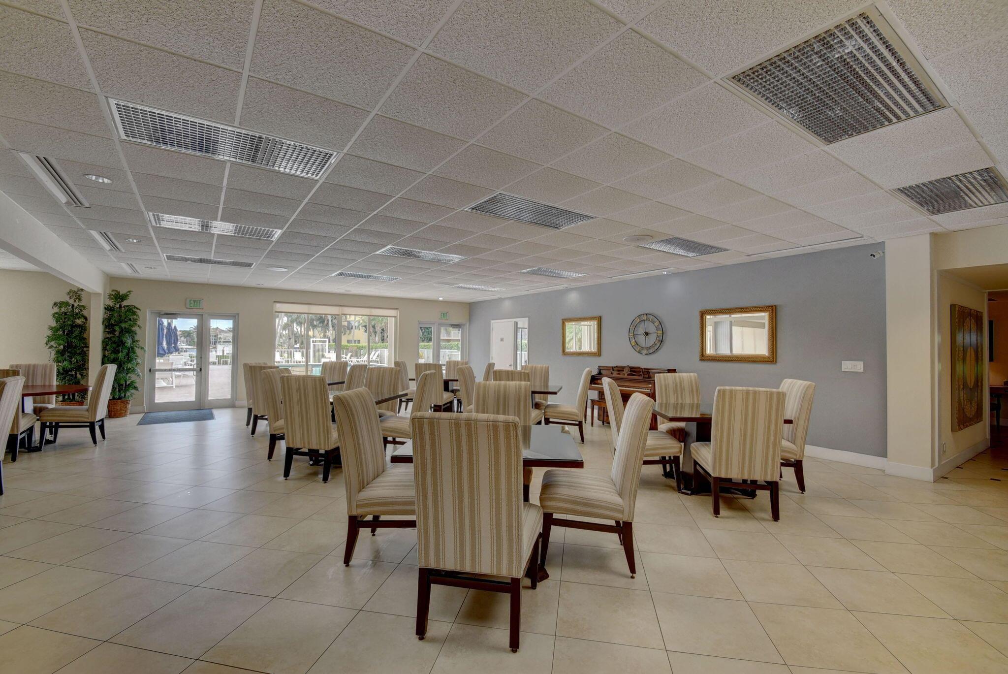 1 Harbourside Drive 4402