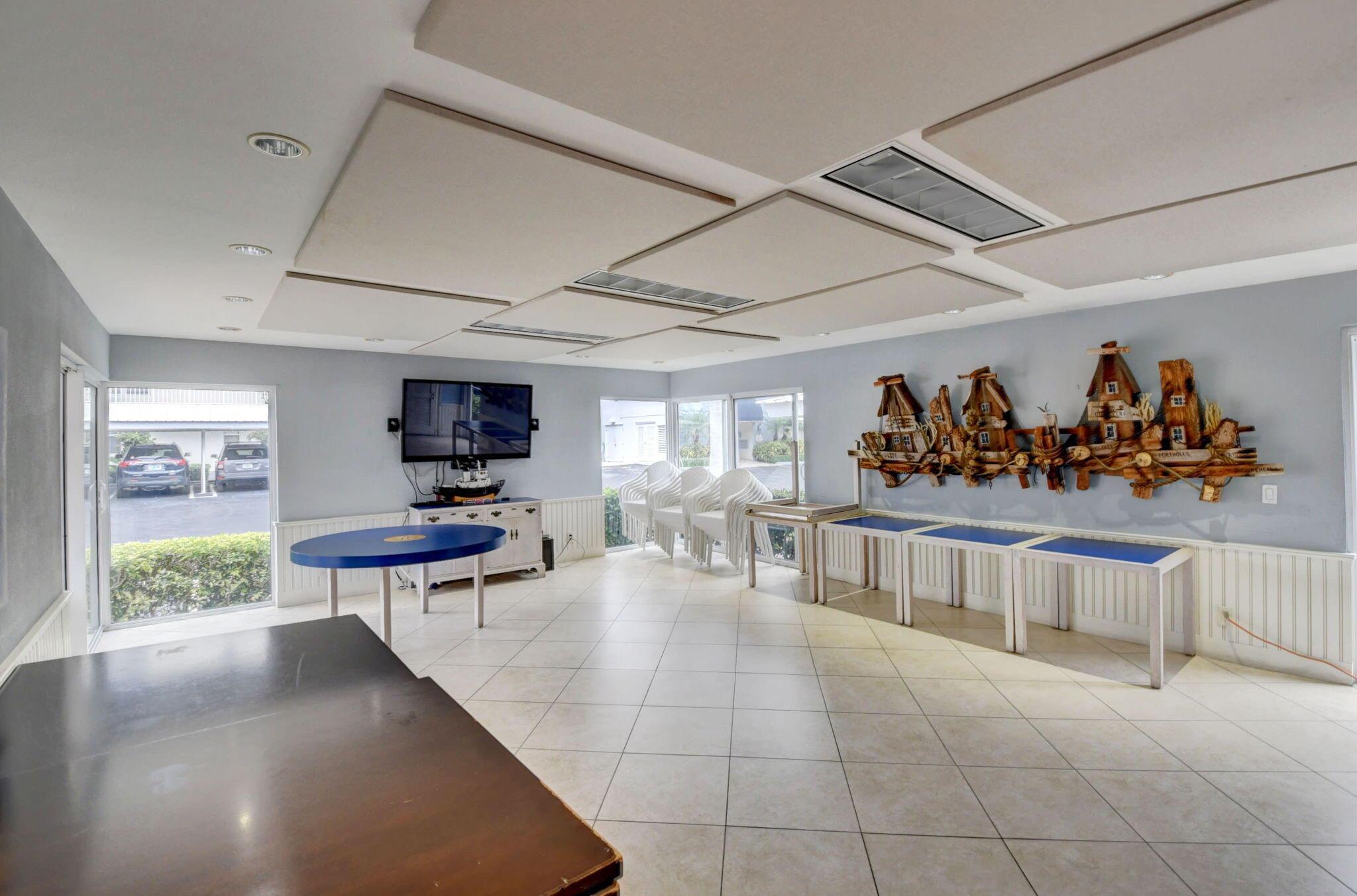 1 Harbourside Drive 4402