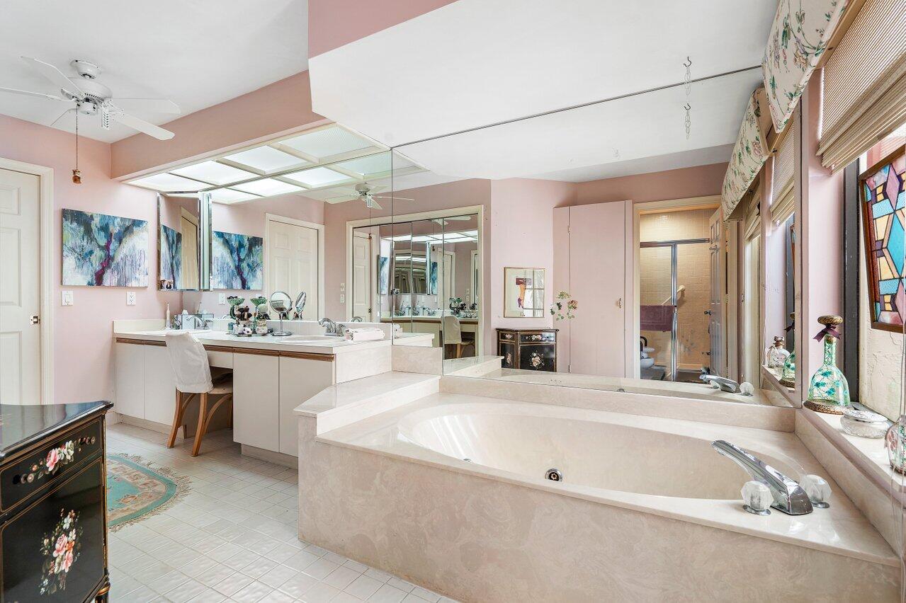 11094 Applegate Lane