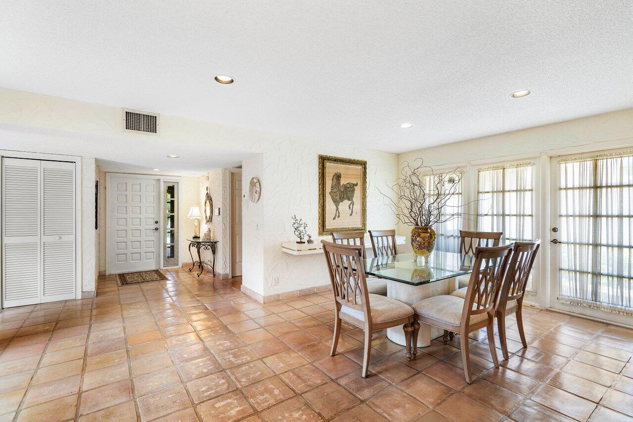 11094 Applegate Lane