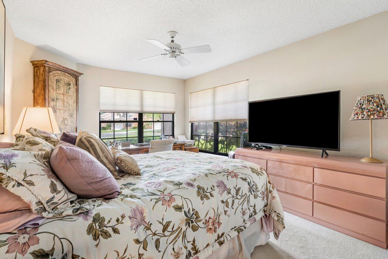 11094 Applegate Lane