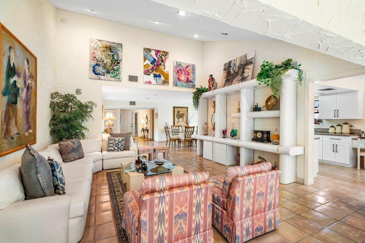11094 Applegate Lane