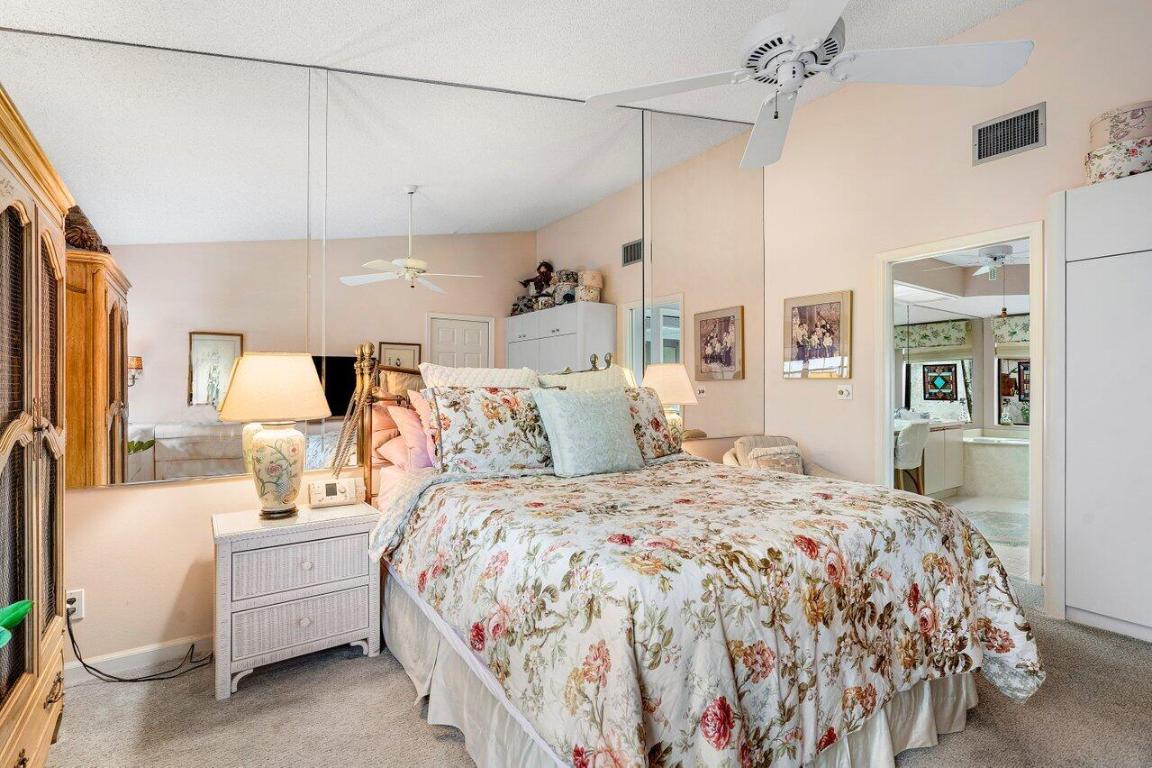 11094 Applegate Lane