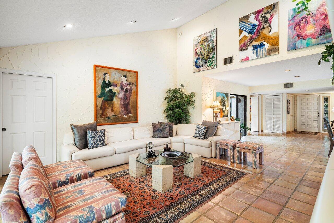 11094 Applegate Lane