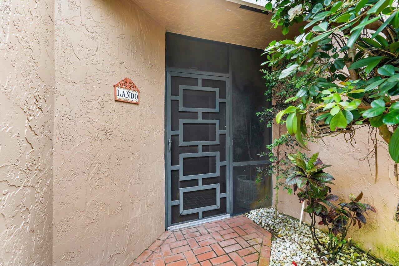 11094 Applegate Lane