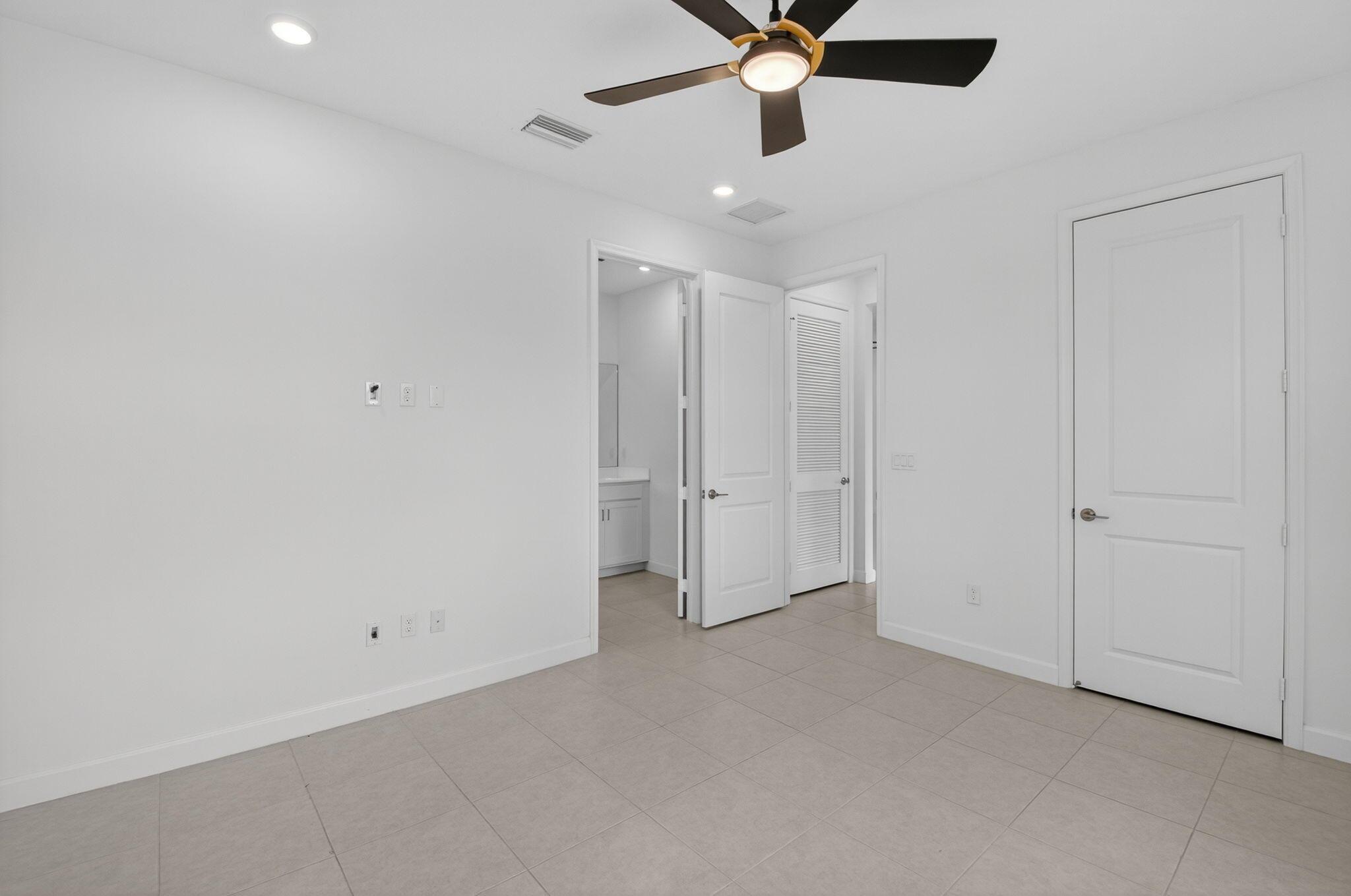 5697 Graceful Way