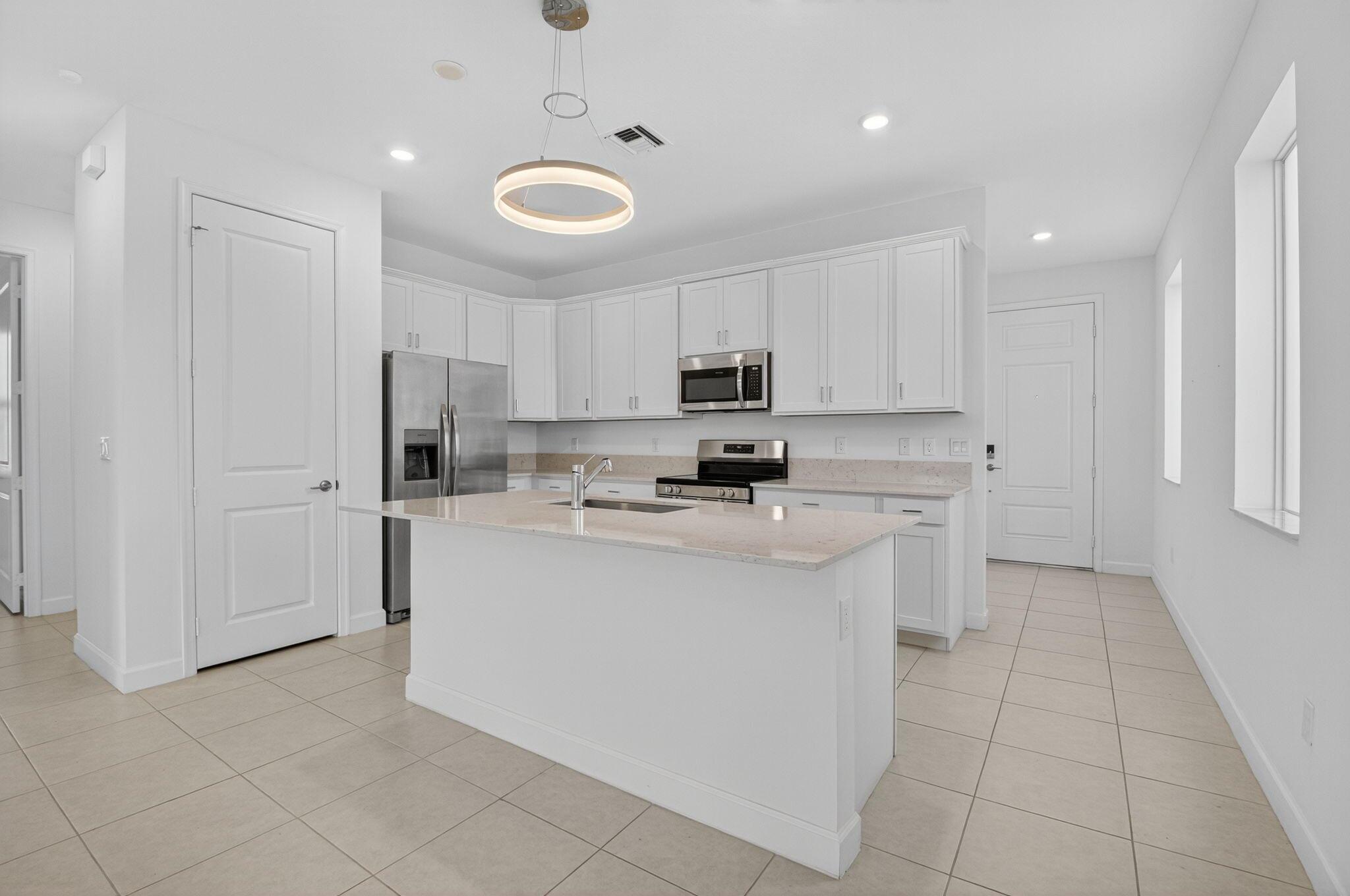 5697 Graceful Way