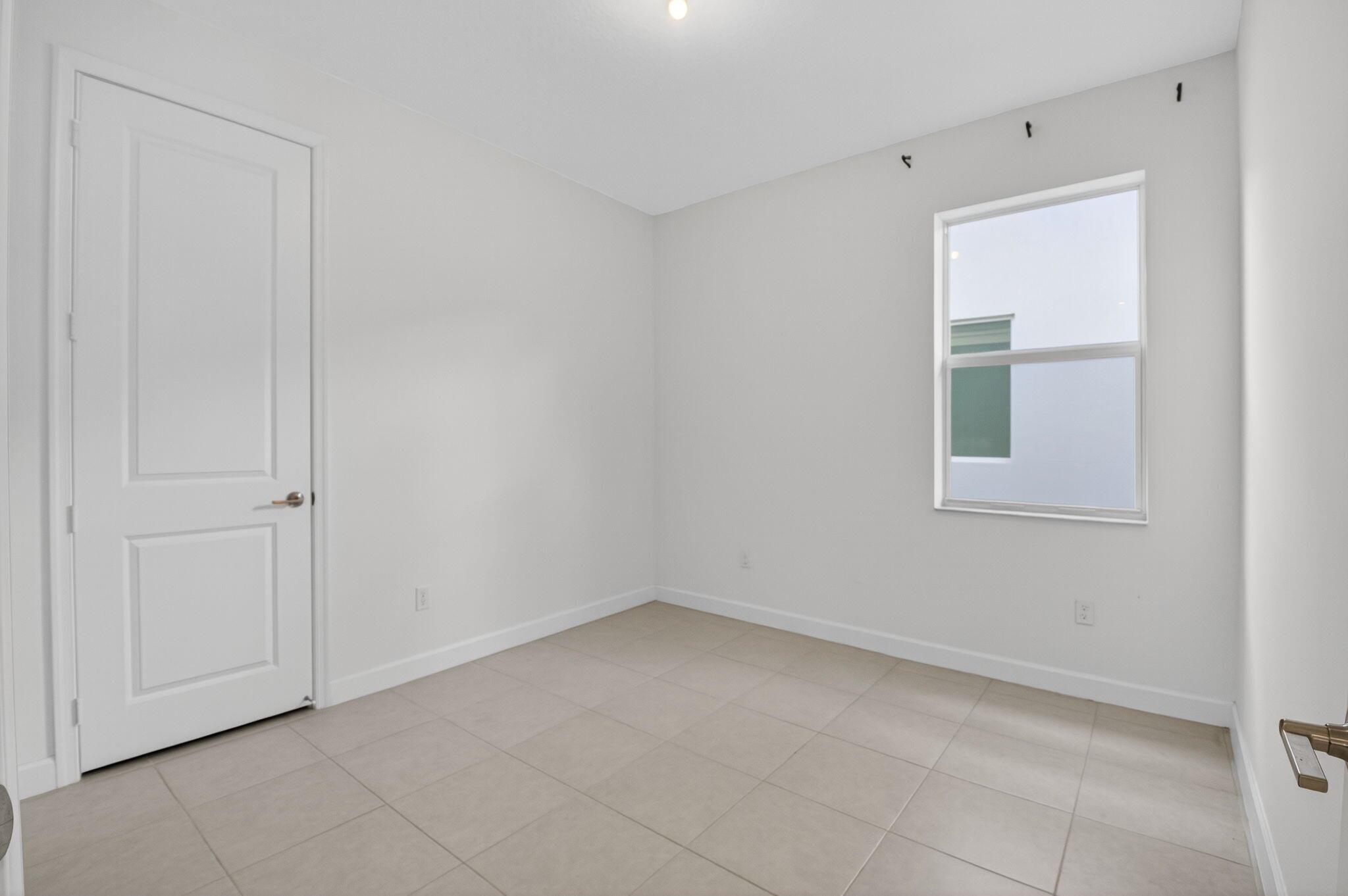 5697 Graceful Way