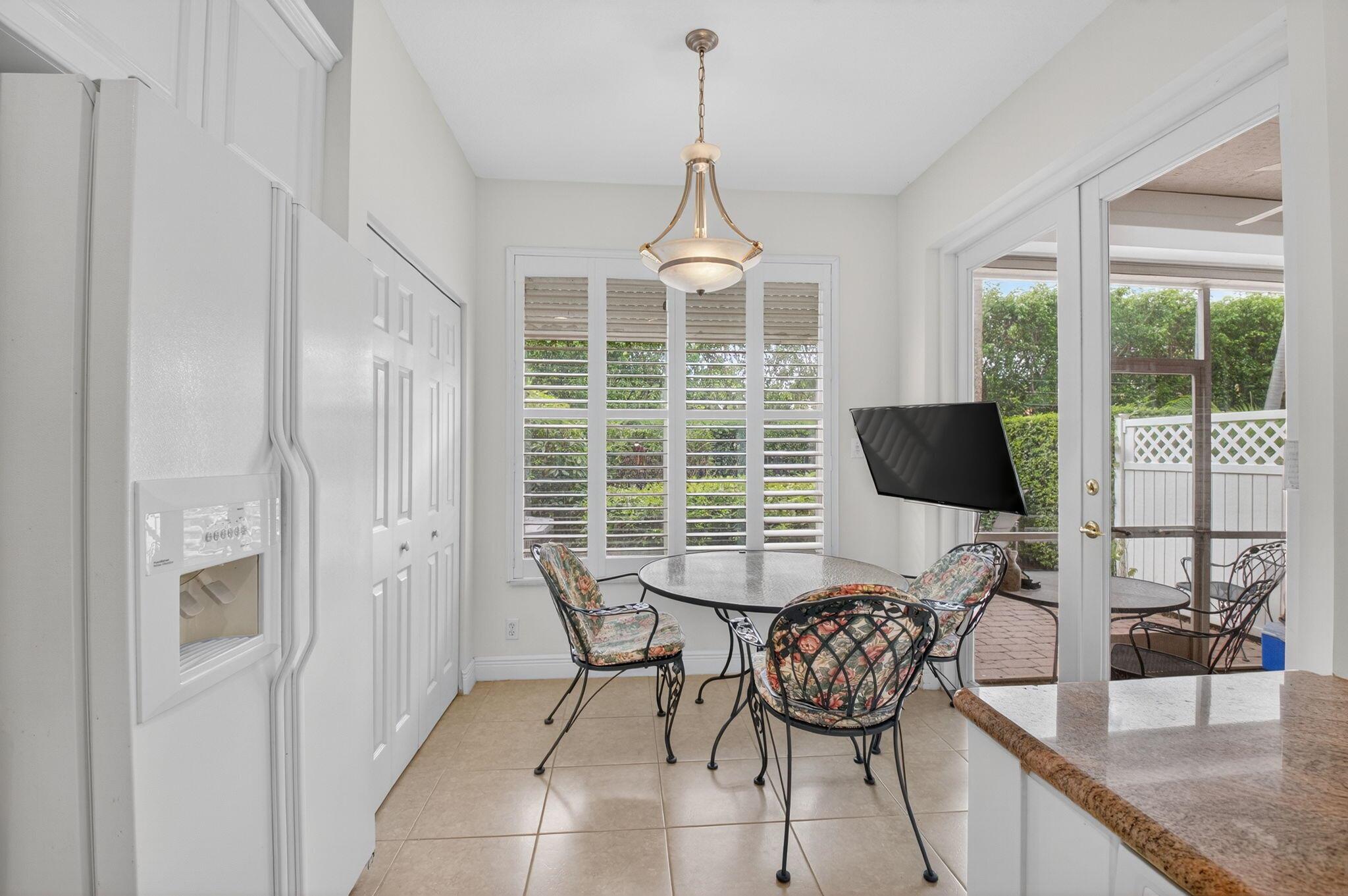 179 Las Brisas Circle