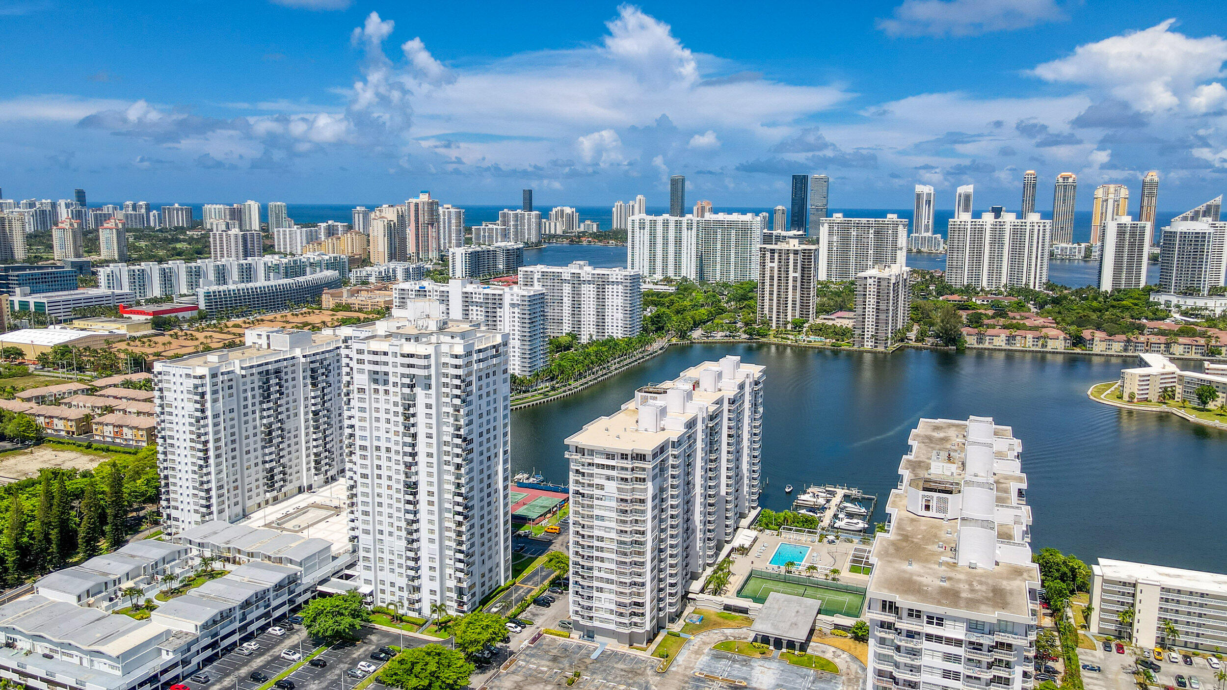 18051 Biscayne Boulevard 1104