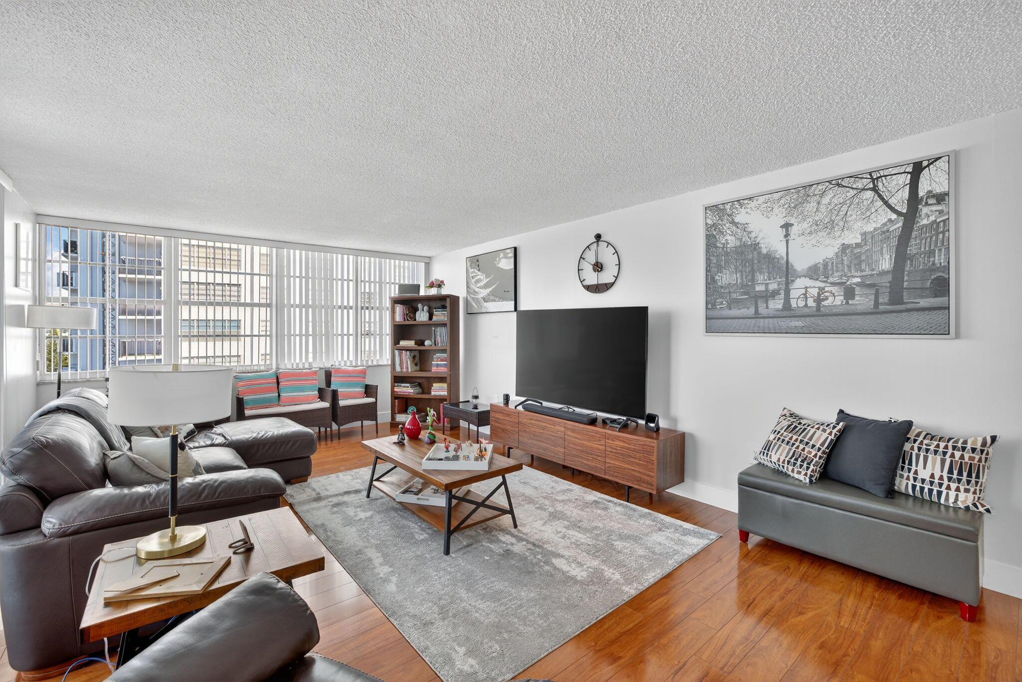 18051 Biscayne Boulevard 1104