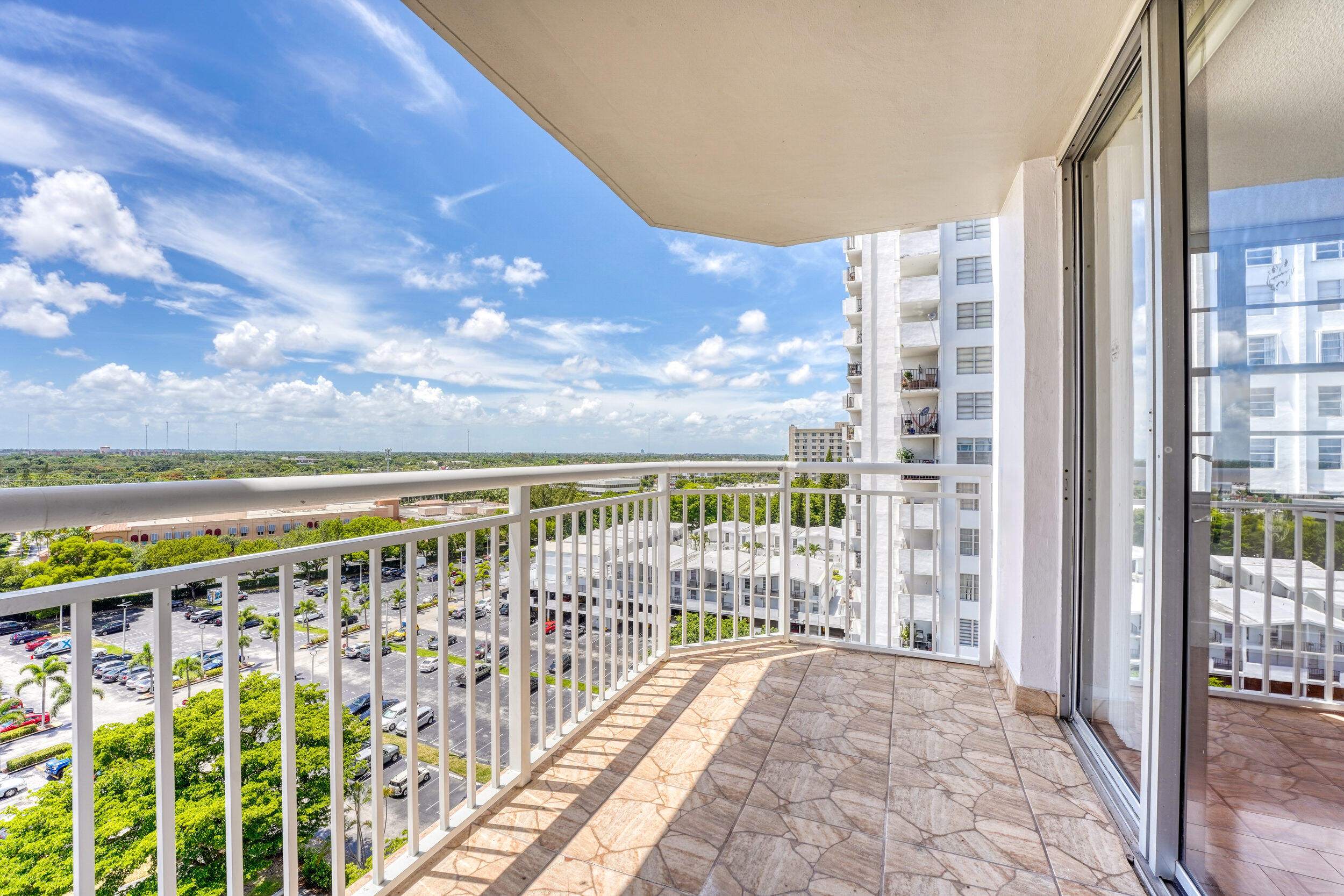 18051 Biscayne Boulevard 1104