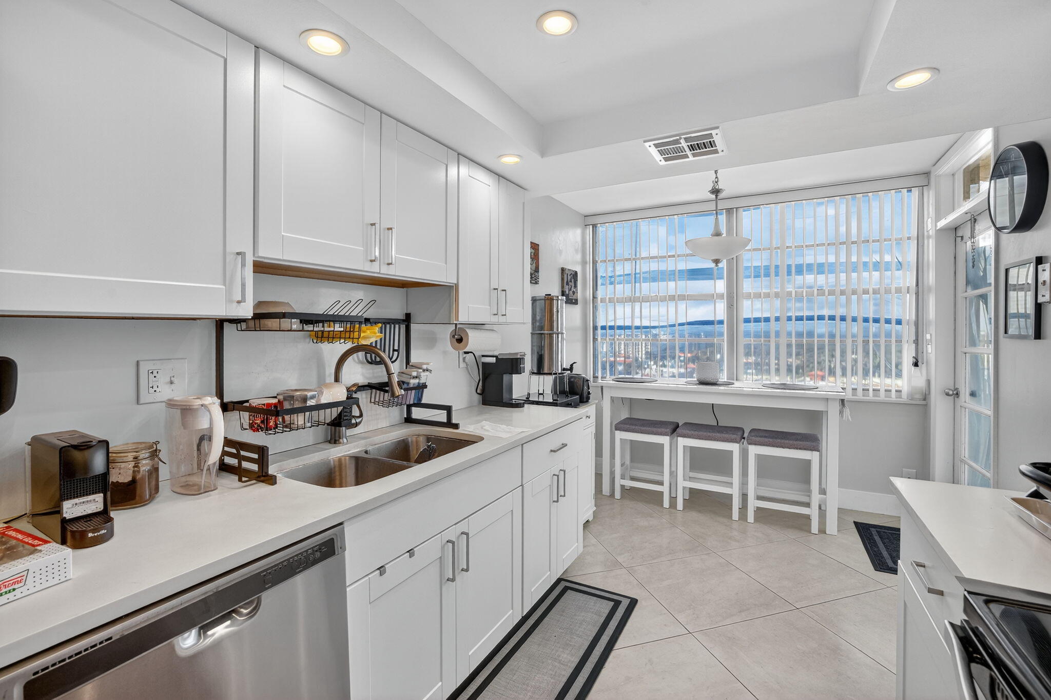 18051 Biscayne Boulevard 1104