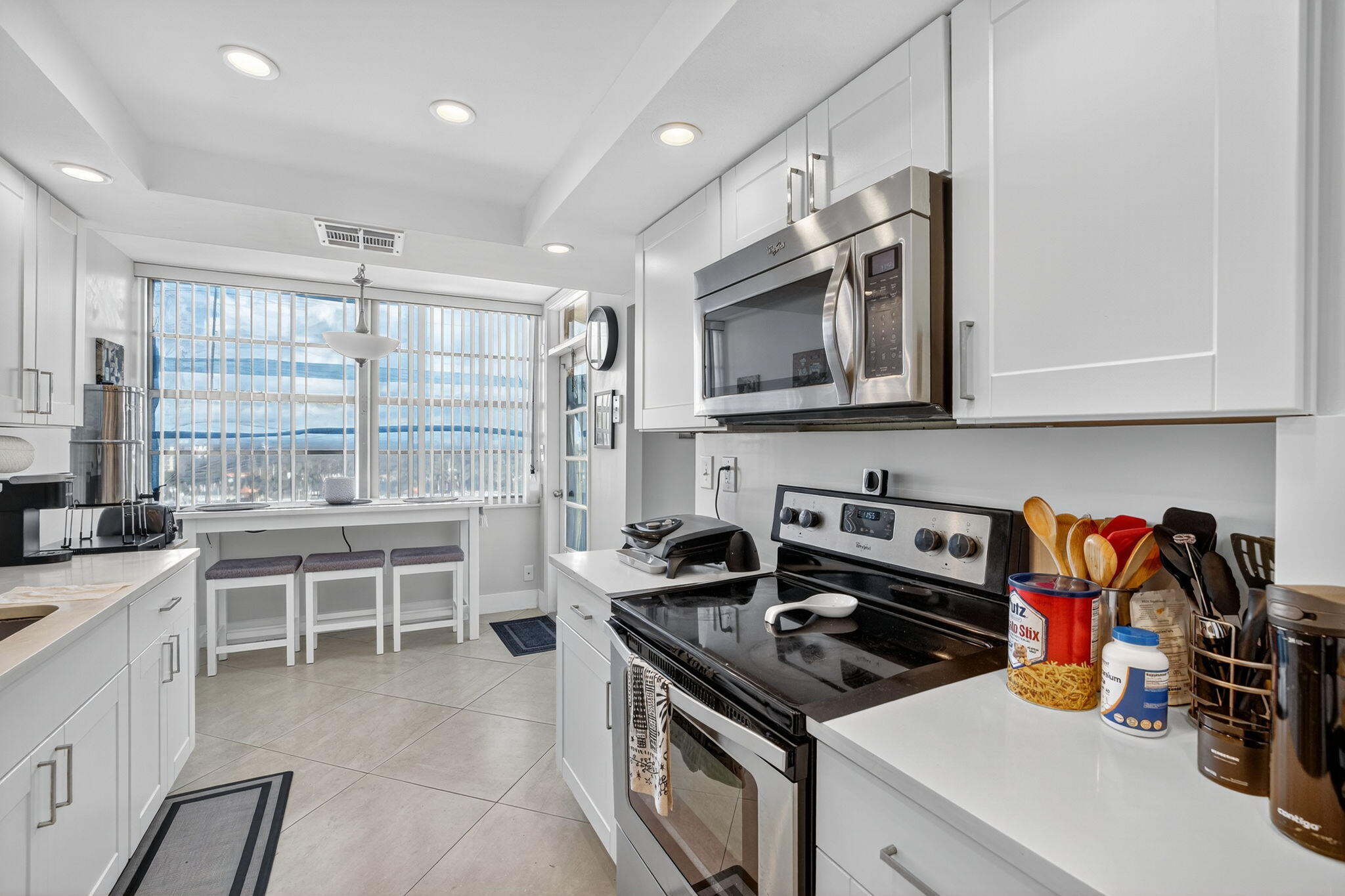 18051 Biscayne Boulevard 1104