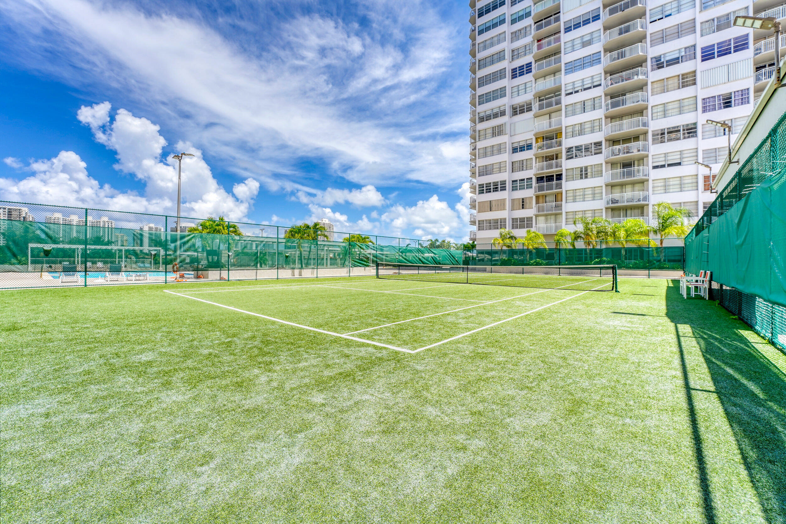 18051 Biscayne Boulevard 1104