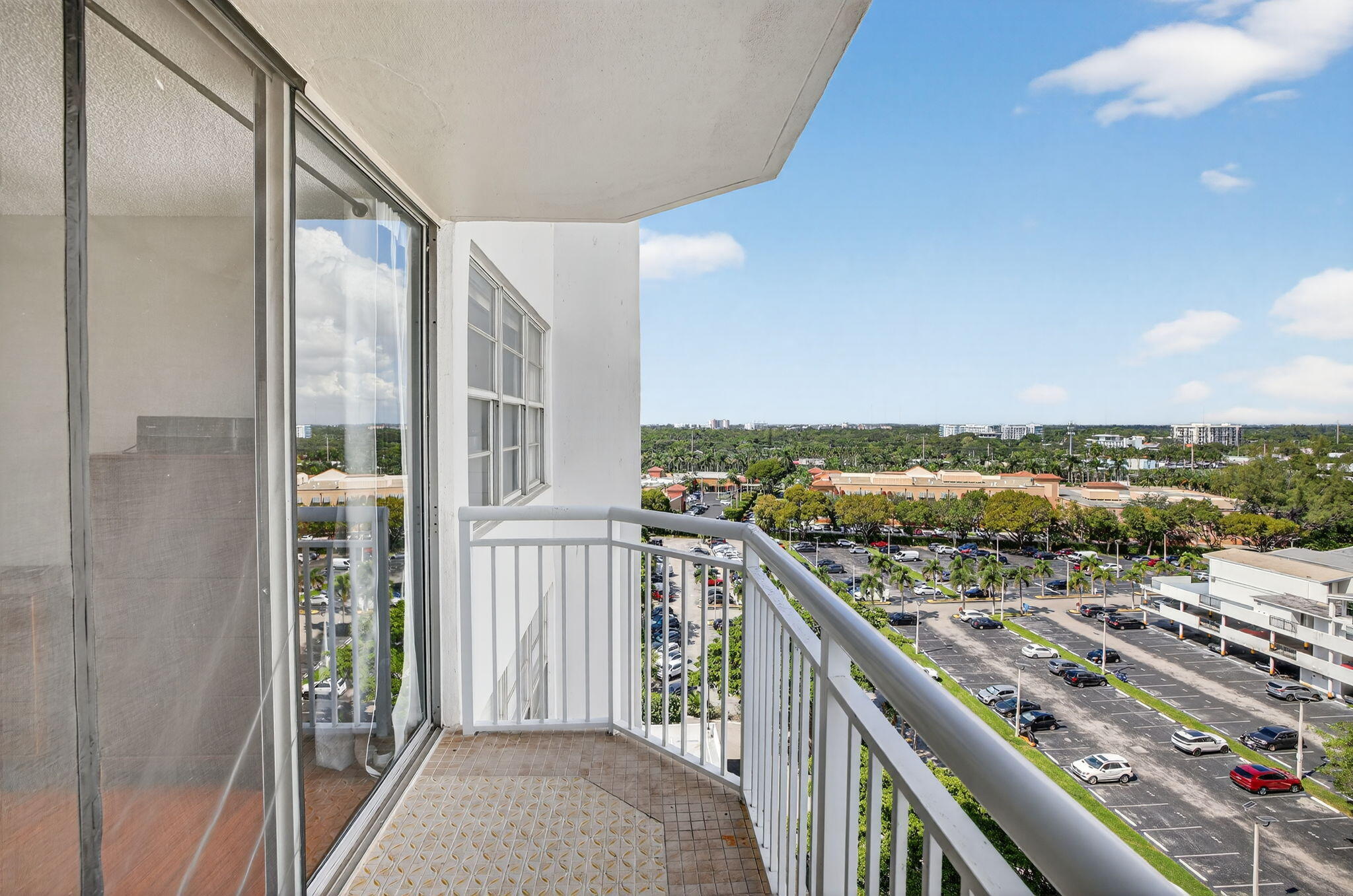 18051 Biscayne Boulevard 1104