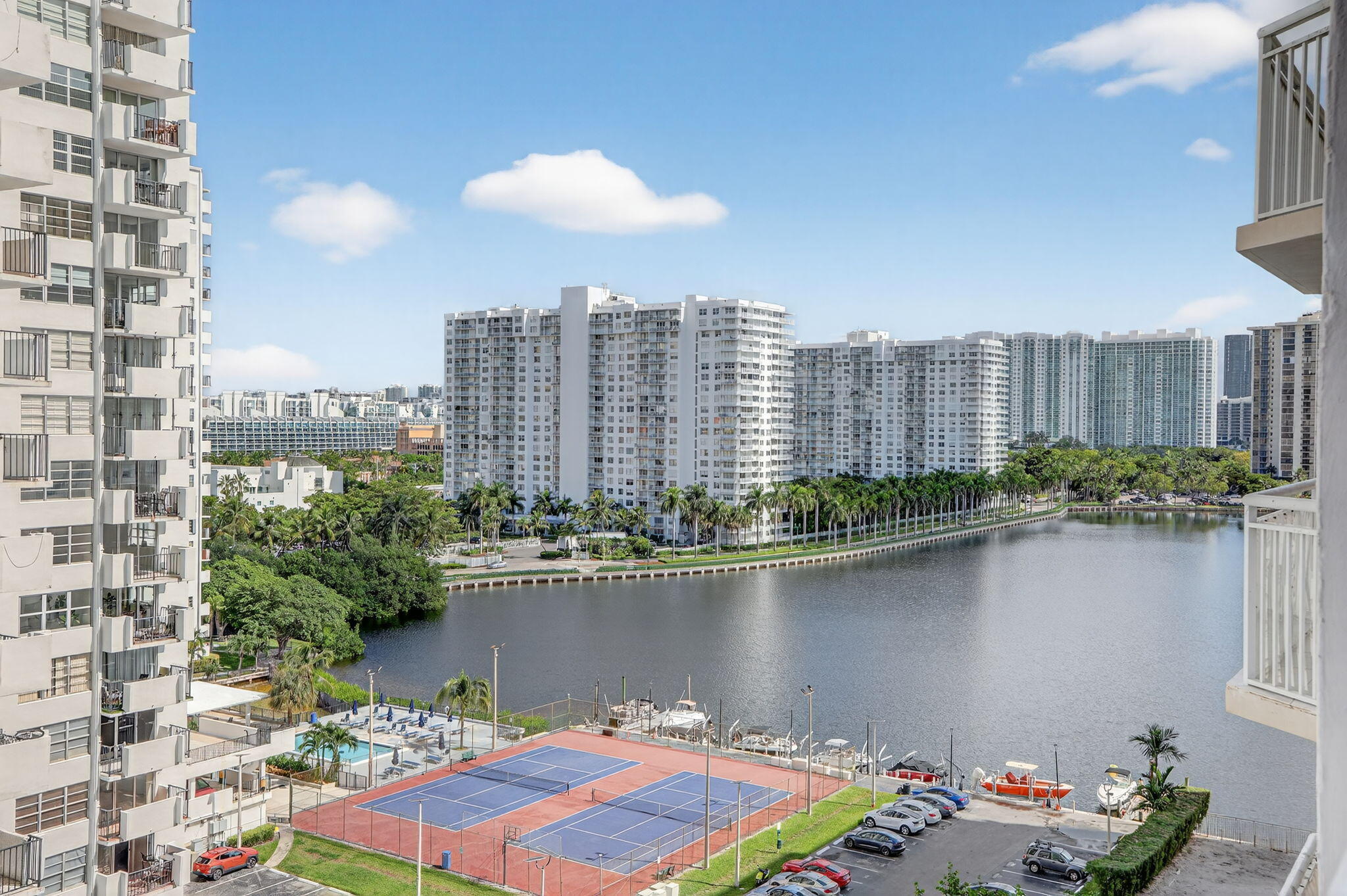 18051 Biscayne Boulevard 1104