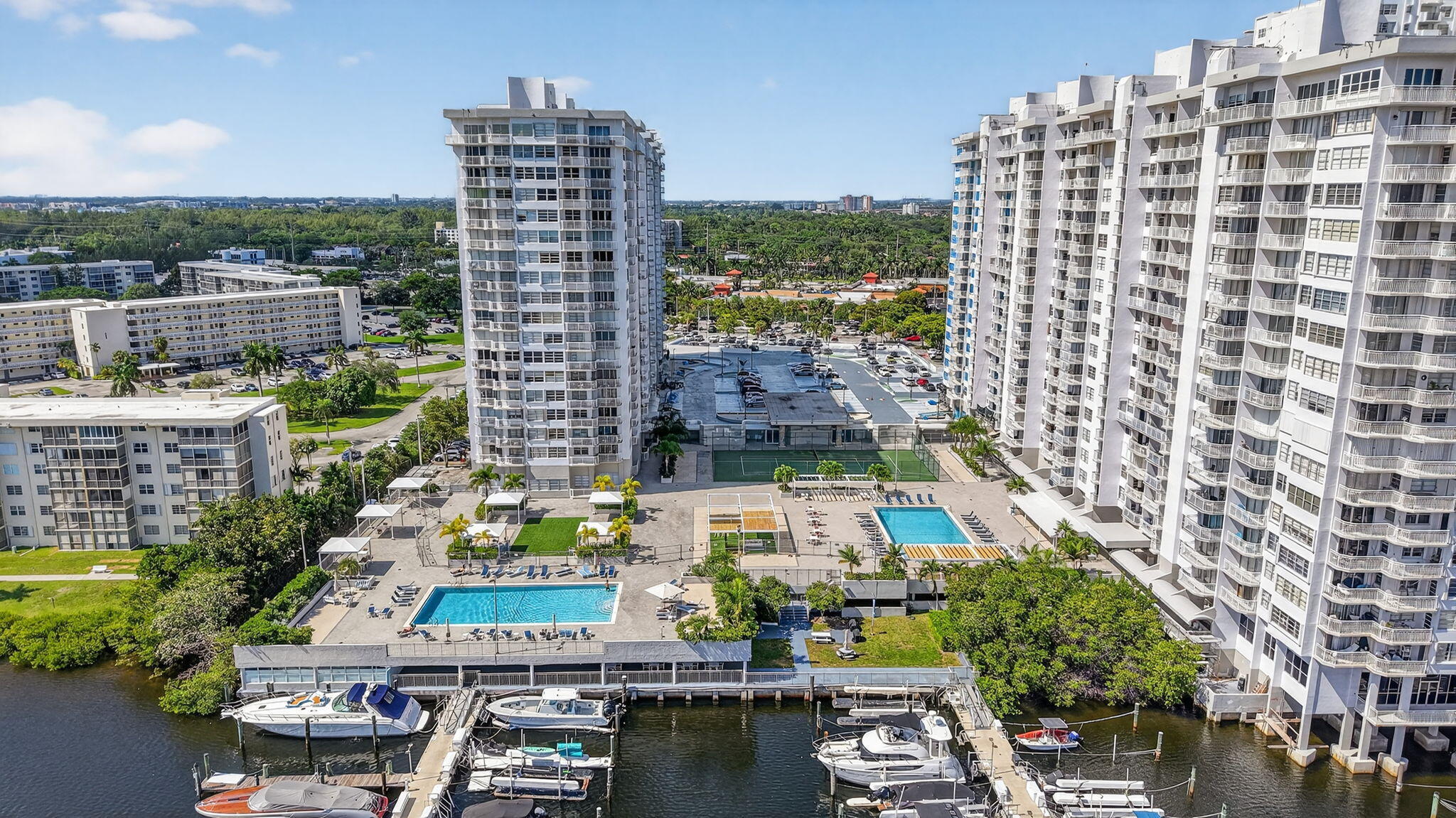 18051 Biscayne Boulevard 1104