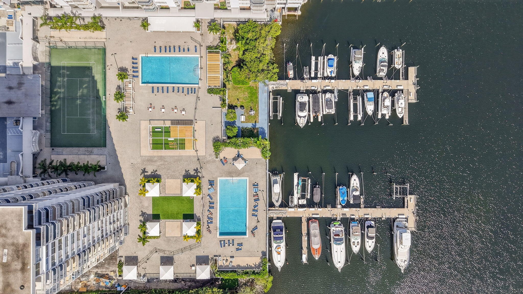 18051 Biscayne Boulevard 1104