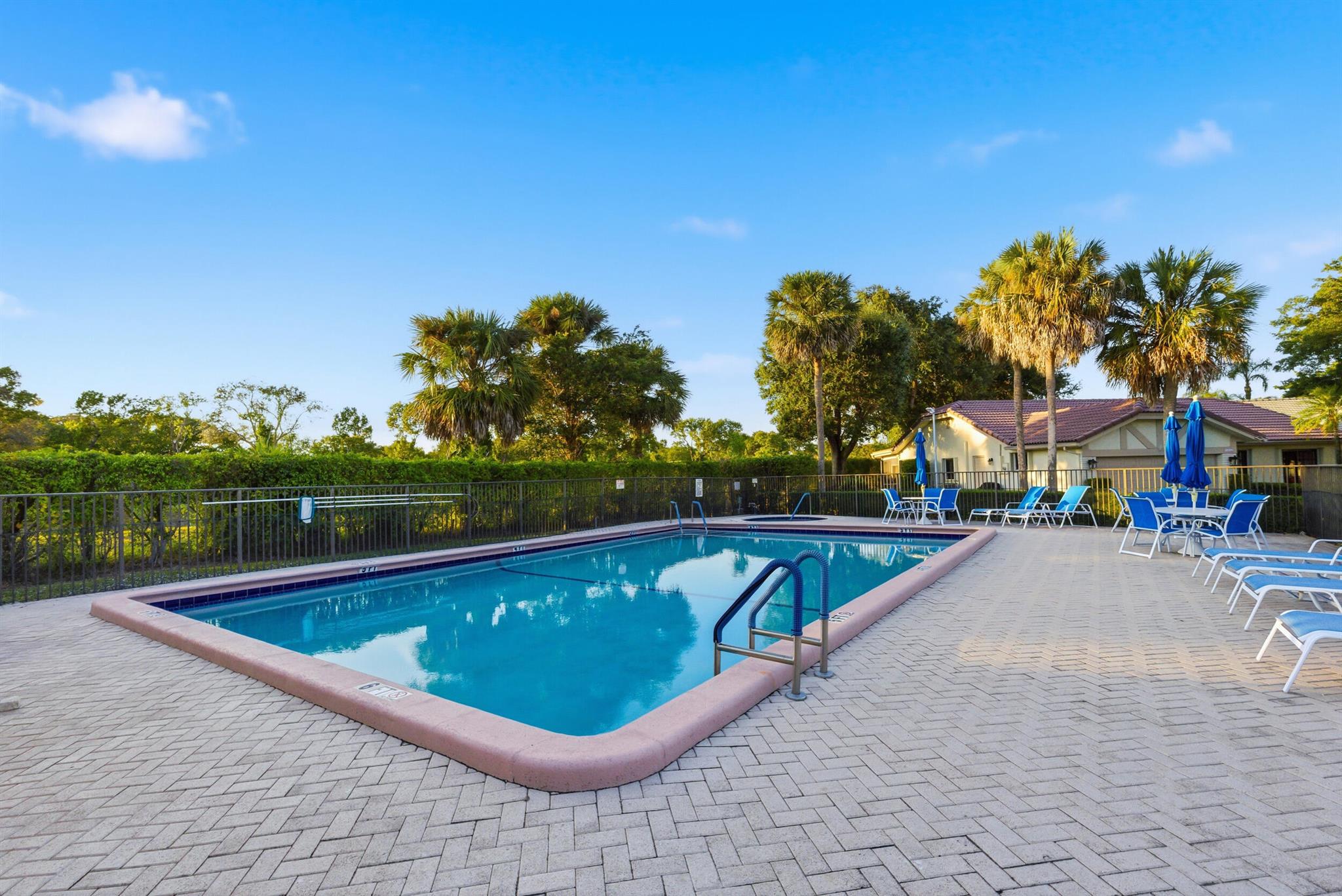 7974 Cloverfield Circle