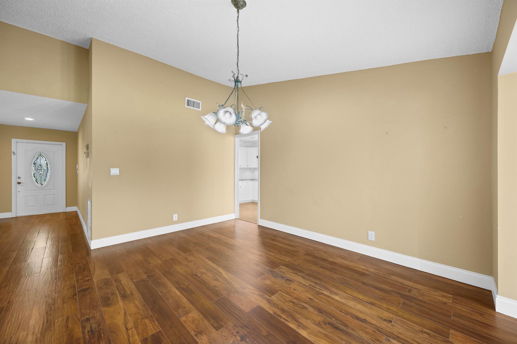 7974 Cloverfield Circle