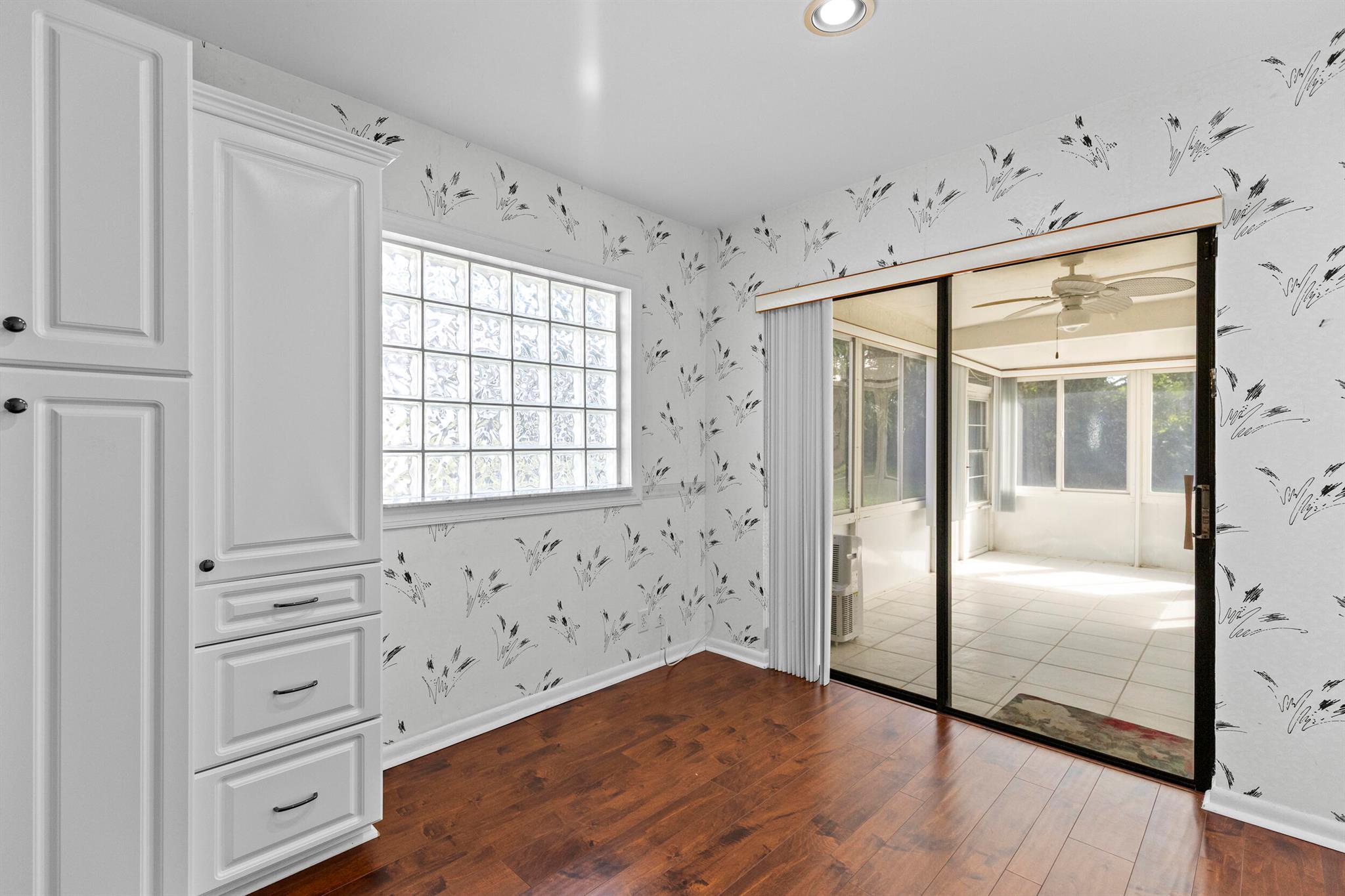 7974 Cloverfield Circle