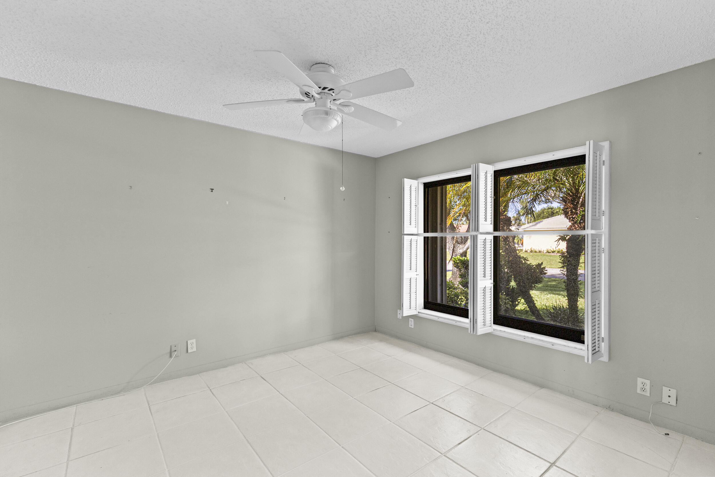 7974 Cloverfield Circle