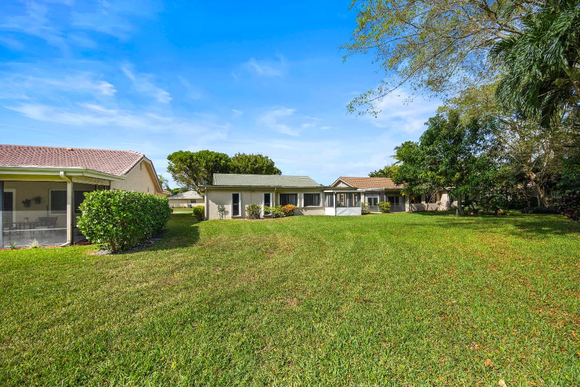 7974 Cloverfield Circle