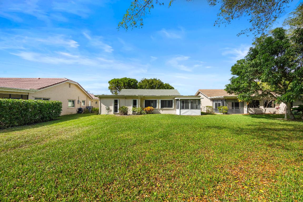 7974 Cloverfield Circle